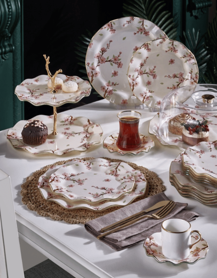 34 Parça Avila Surf Altın Yaldızlı 6 Kişilik Pasta Çay Servis