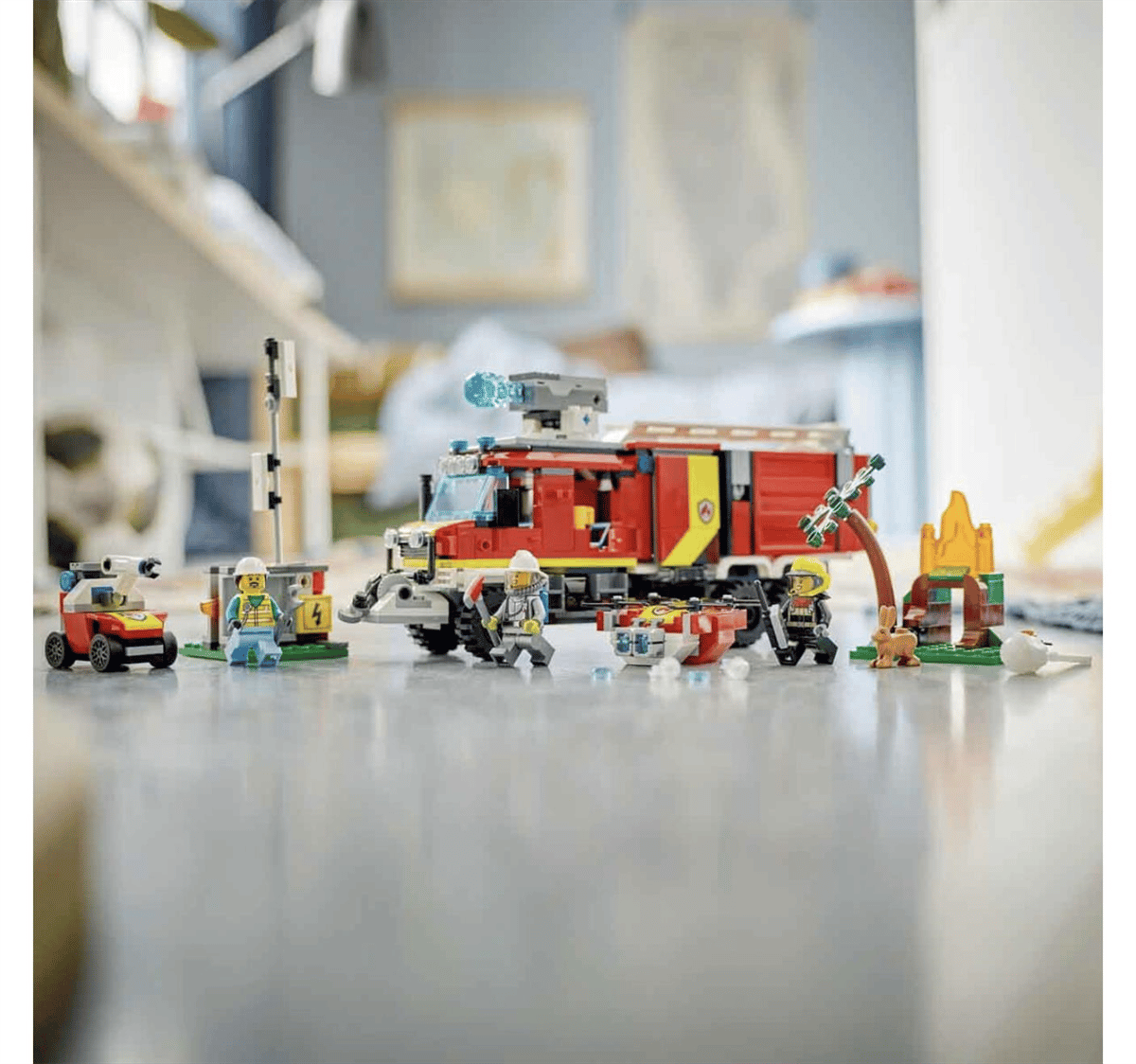 Lego City İtfaiye Komuta Kamyonu 60374 - Toysall