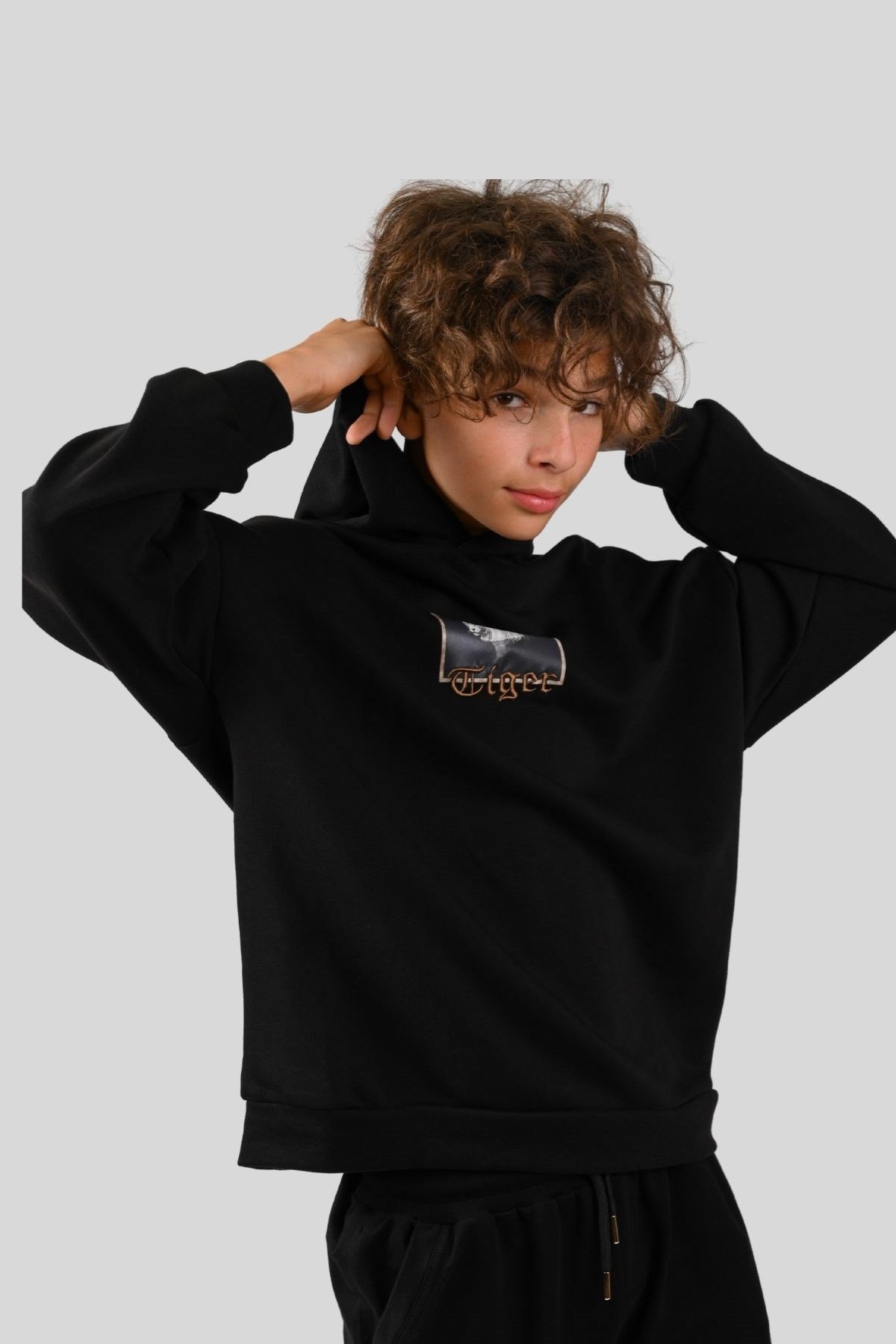 8 14 Ya Erkek Cocuk Tiger Sweat Siyah