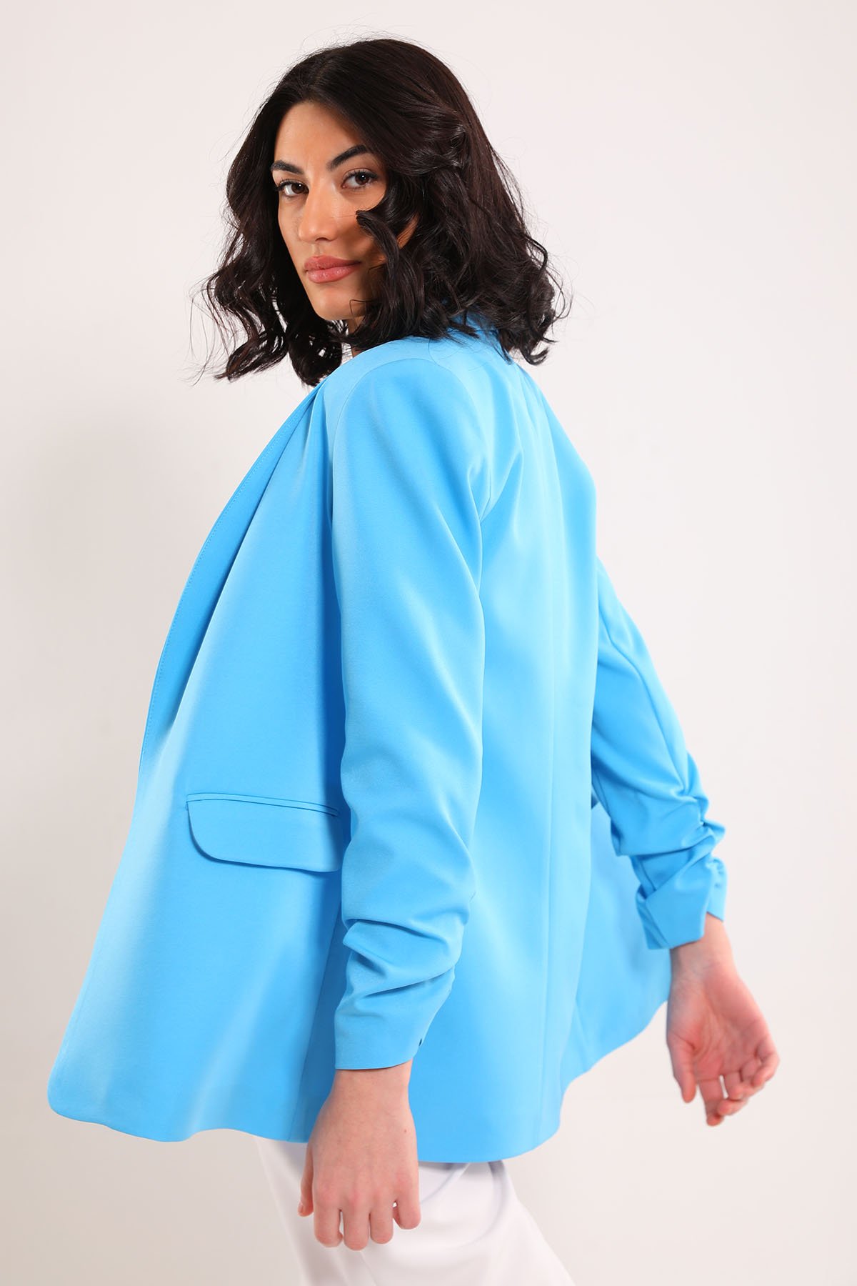 Kadın Astarlı Kol Büzgü Detaylı Blazer Ceket Mavi 493268 - tozlu.com