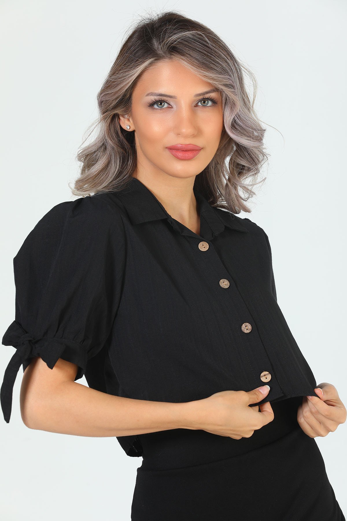 Kadın Kol Bağlama Detaylı Crop Gömlek Siyah 503828 - tozlu.com