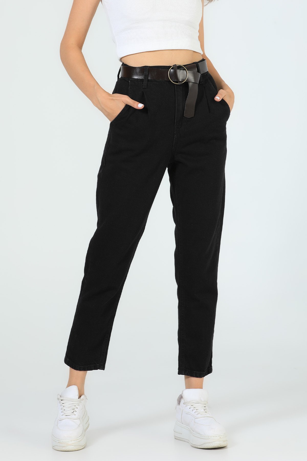 Kadın Yüksek Bel Kemerli Jeans Pantolon Siyah 504745 - tozlu.com