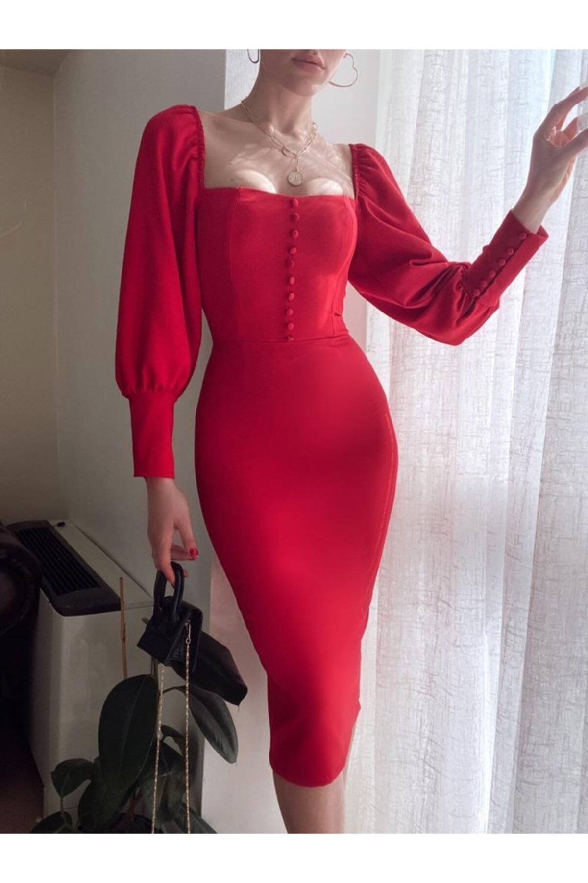 Kadın Midi Boy Düğme Detaylı Kırmızı Kalem Elbise