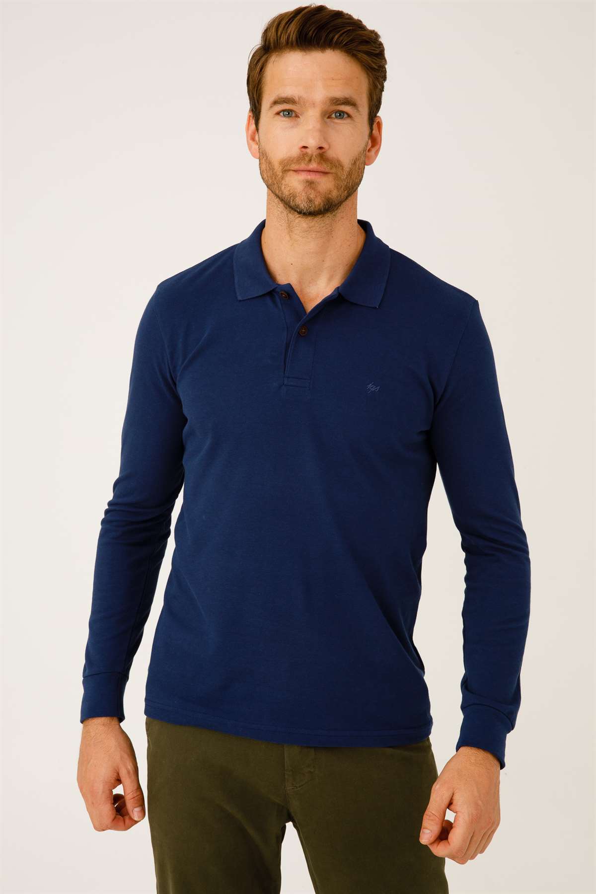 ERKEK İNDİGO STANDART POLO YAKA DÜĞMELİ SWEATSHİRT