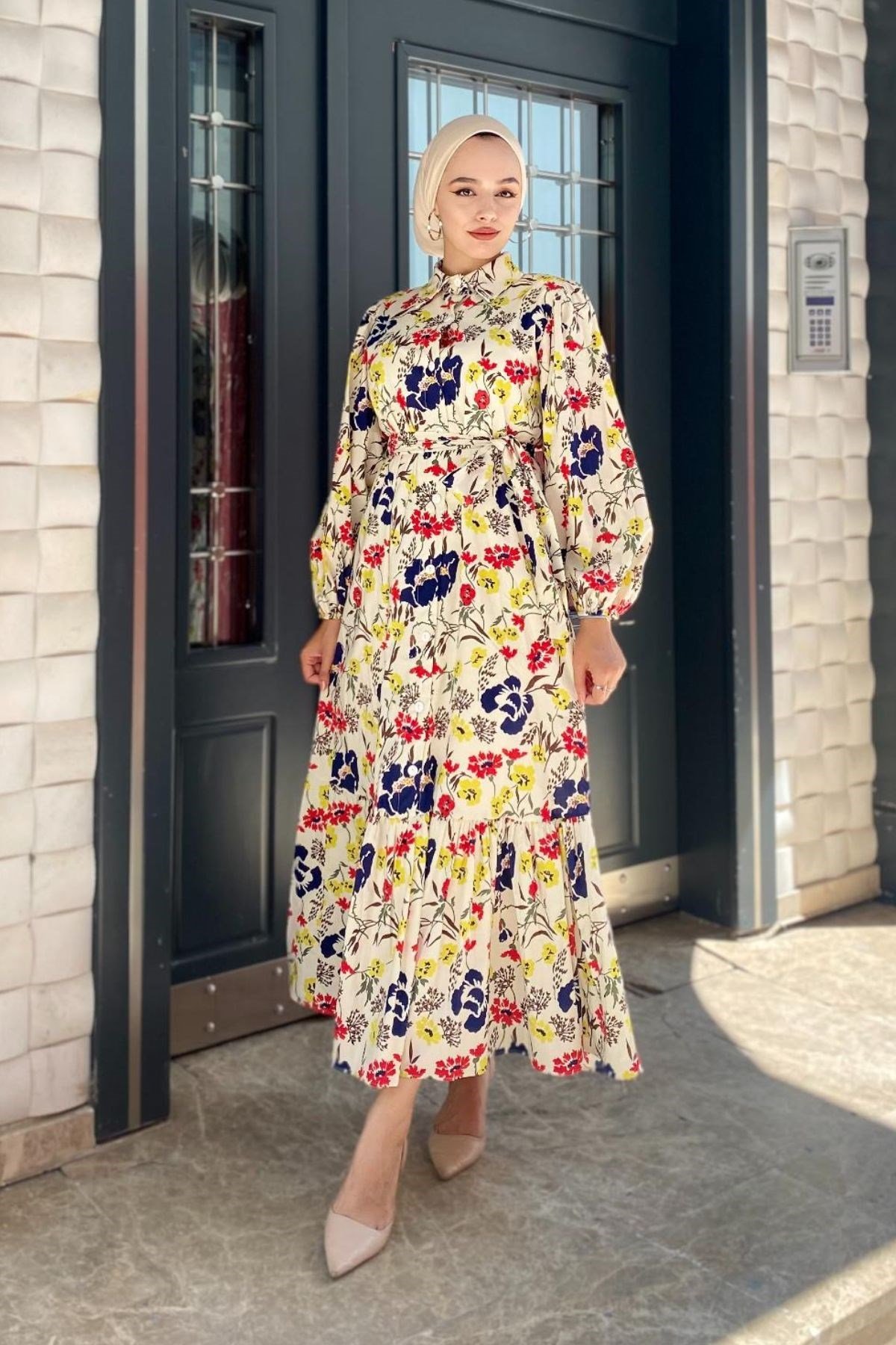 Çiçek Desenli Poplin Elbise Krem – Haza Moda | Tesettür Giyim