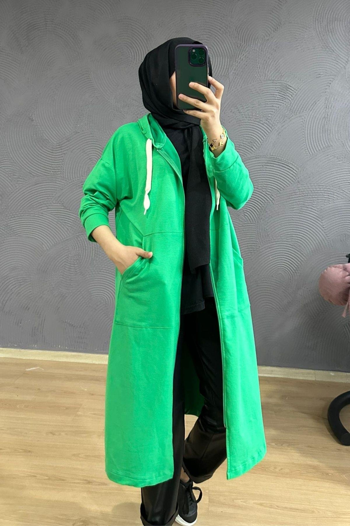 Fermuarlı Hırka Benetton – Haza Moda | Tesettür Giyim