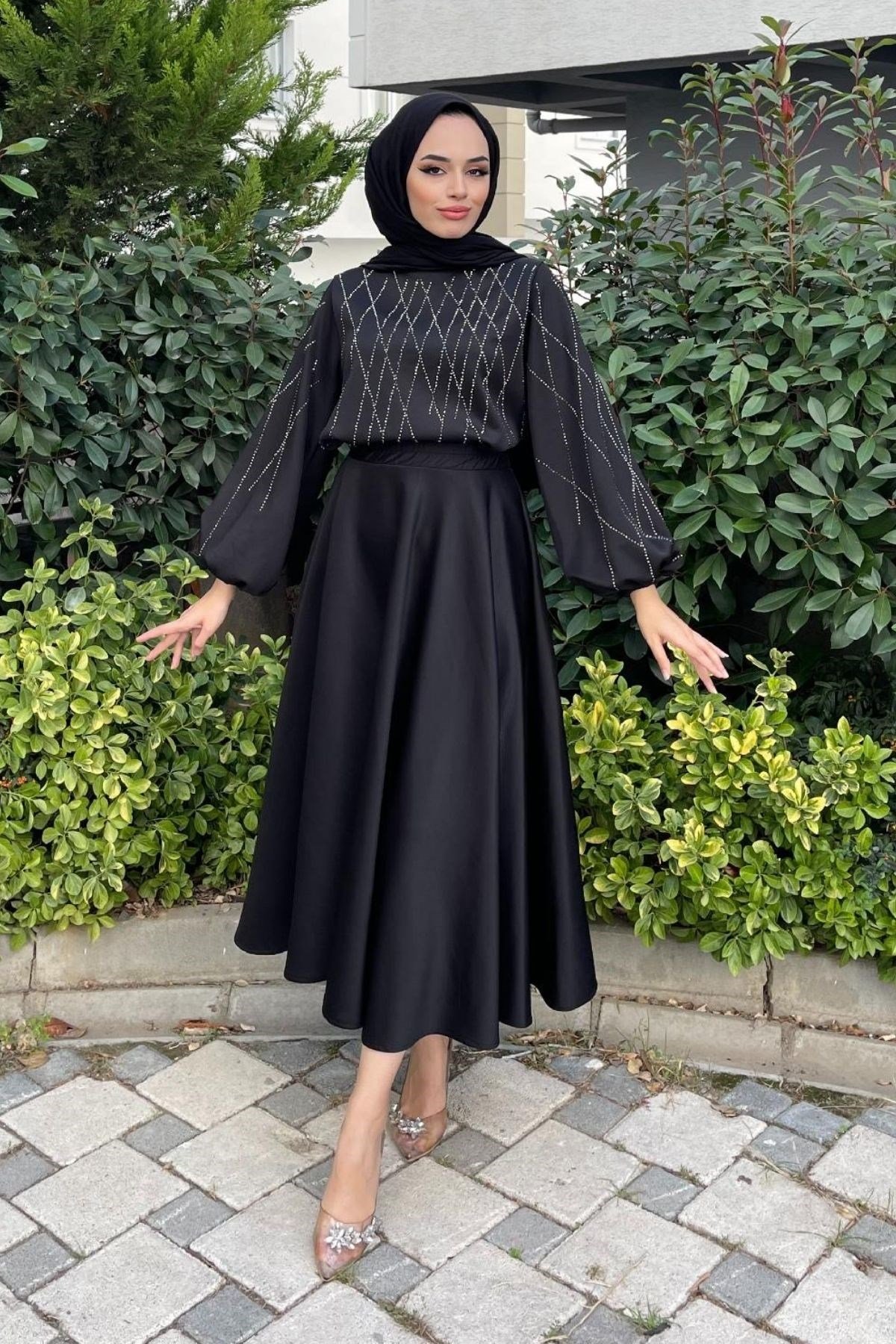 Taşlı Etekli Scuba Takım Siyah – Haza Moda | Tesettür Giyim