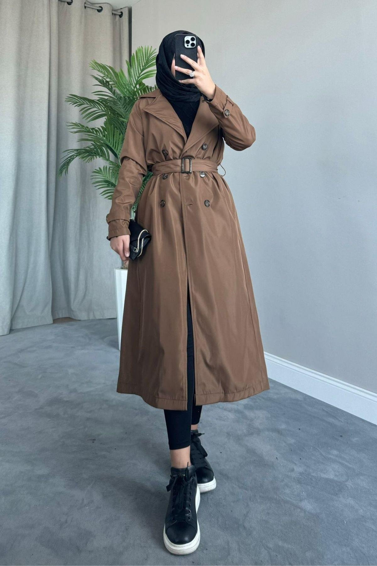 Three-Button Trench Coat Black