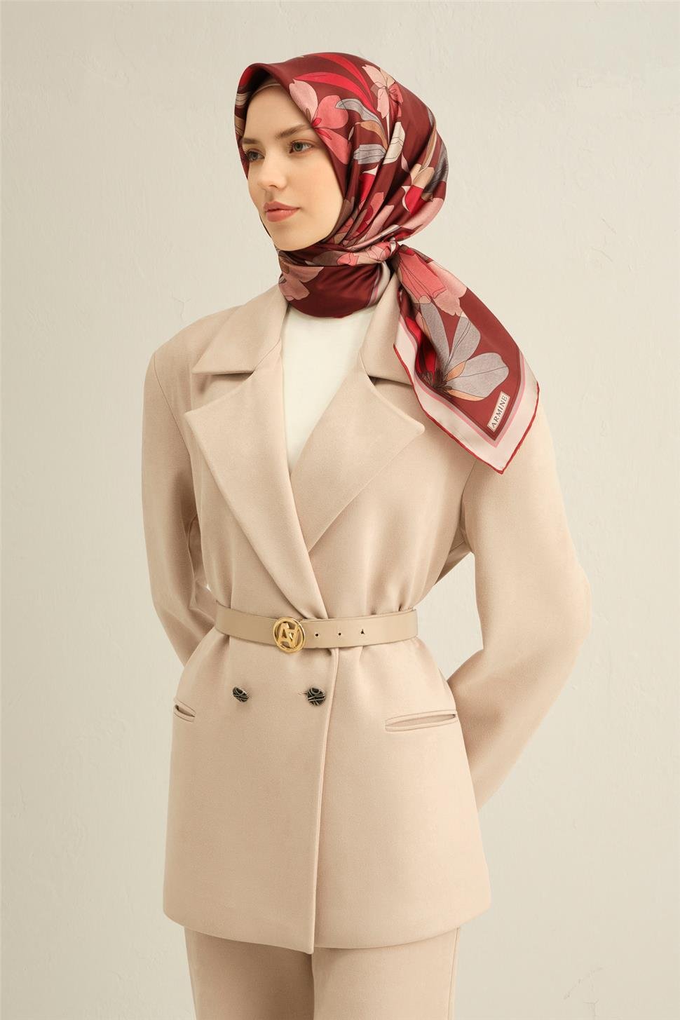 なみぞう Armine Çiçek Desenli Saf İpek Sura Eşarp 9318 85 | Armine