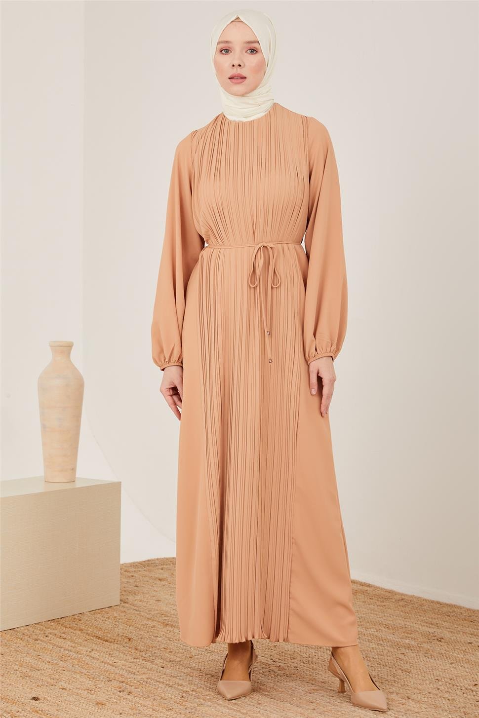 Armine Önü Piliseli Elbise 22Y9435 Camel | Armine Online Mağaza