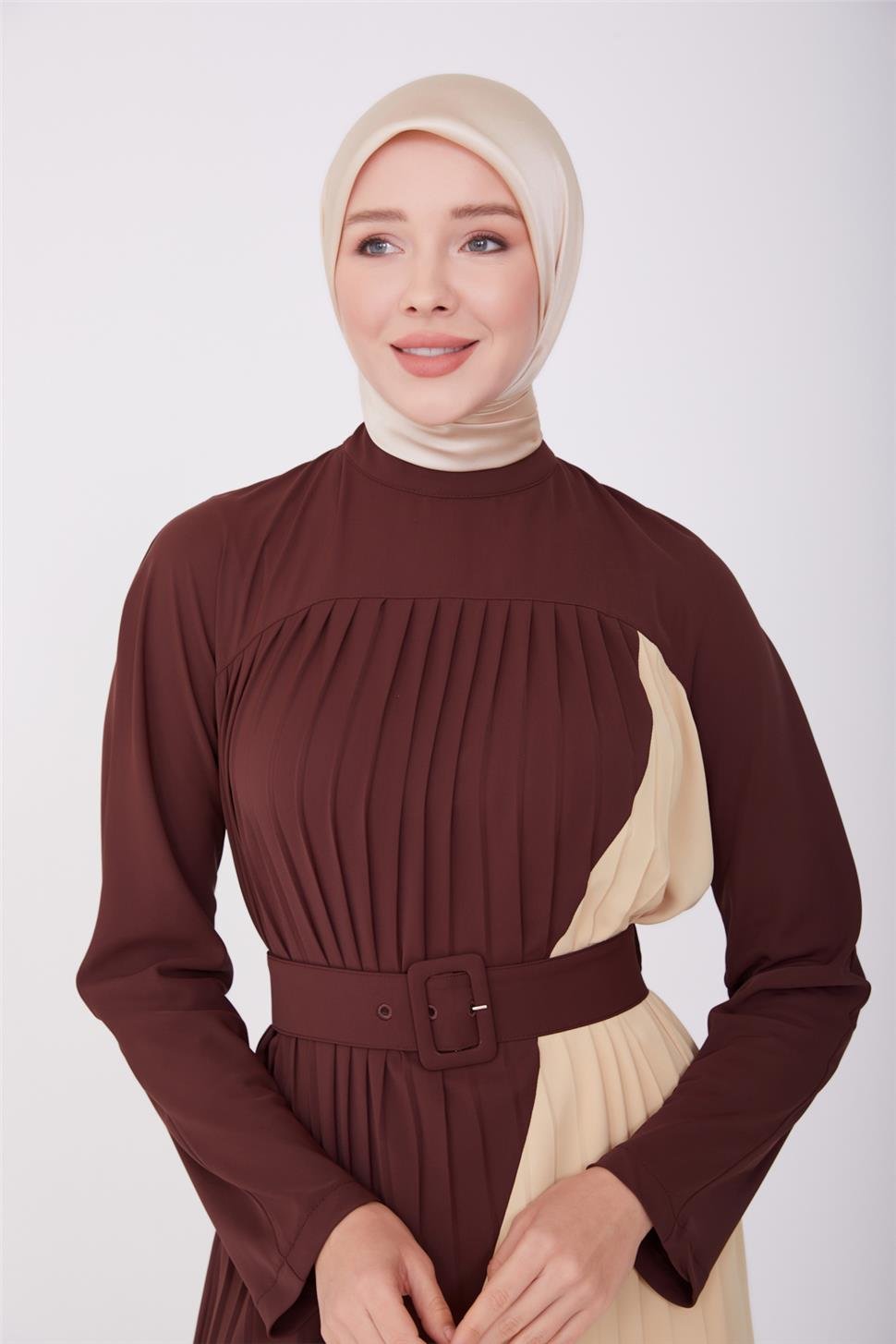 elvie アヤ！！ Armine İki Renkli Pliseli Elbise 23Y9675 Bitter | Armine