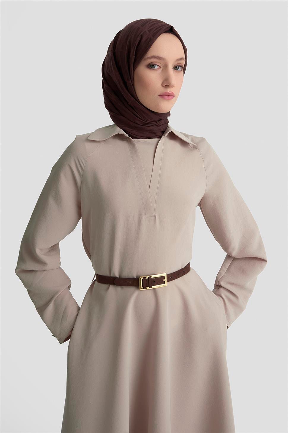 Armine Yakalı Modal Elbise 25K9103 Vizon | Armine