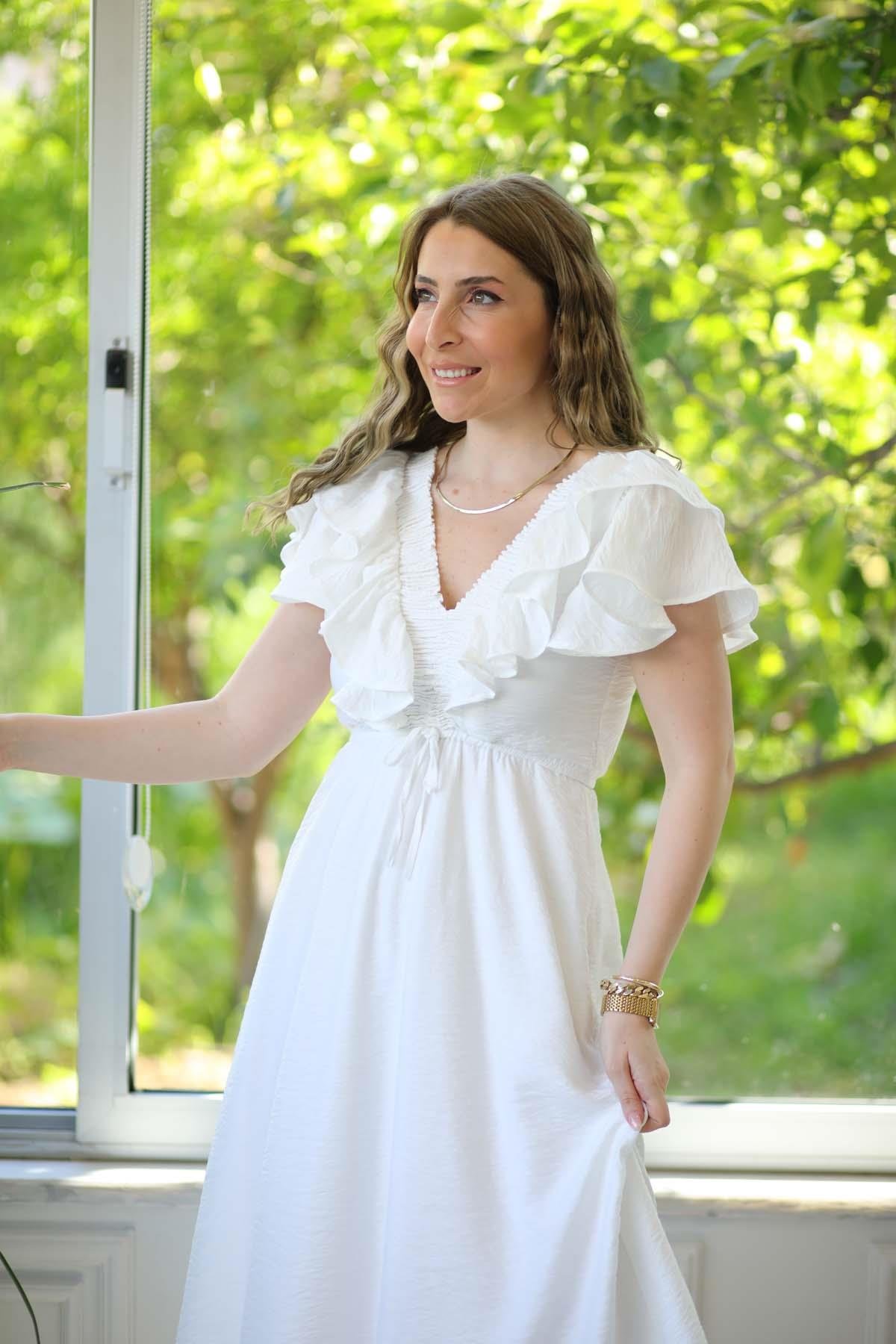 Leviyu Fırfırlı Elbise Beyaz