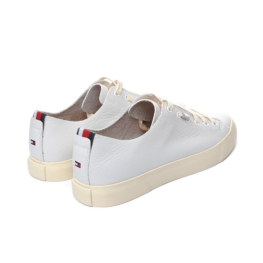 Tommy hilfiger unlined low deals cut leather sneaker