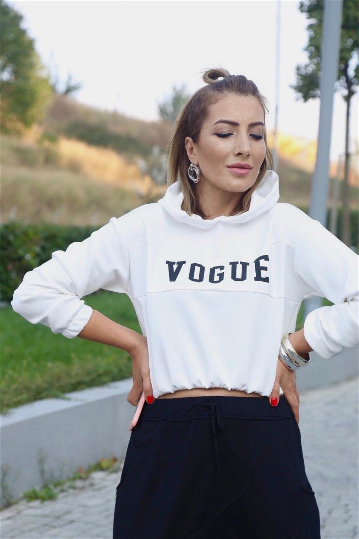 Beyaz Atlas Kuma Vogue Sweat