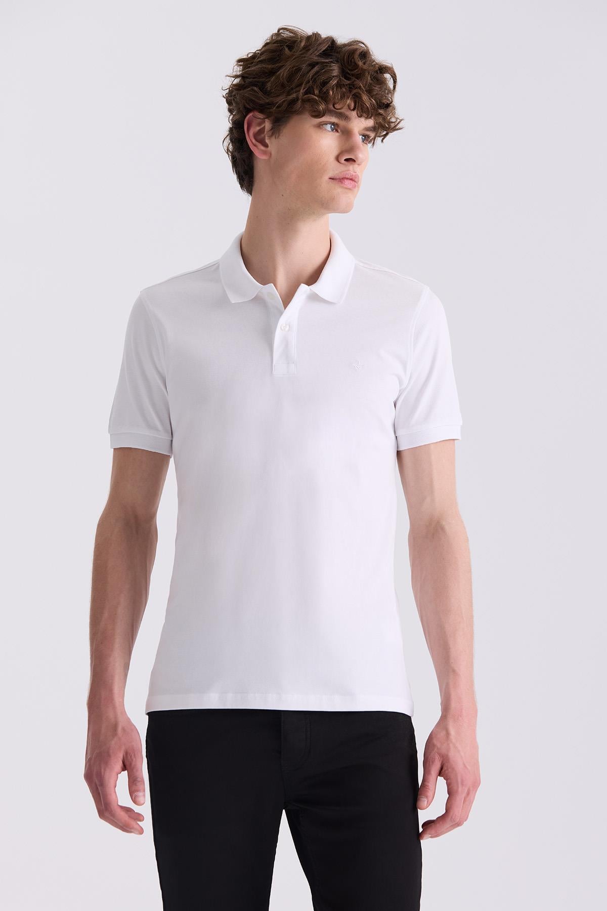 【LIDNM】Te/Ca Milled Light Polo Beyaz Slim Fit Polo Yaka T-Shirt JK37SF07M003_394 - Jakamen