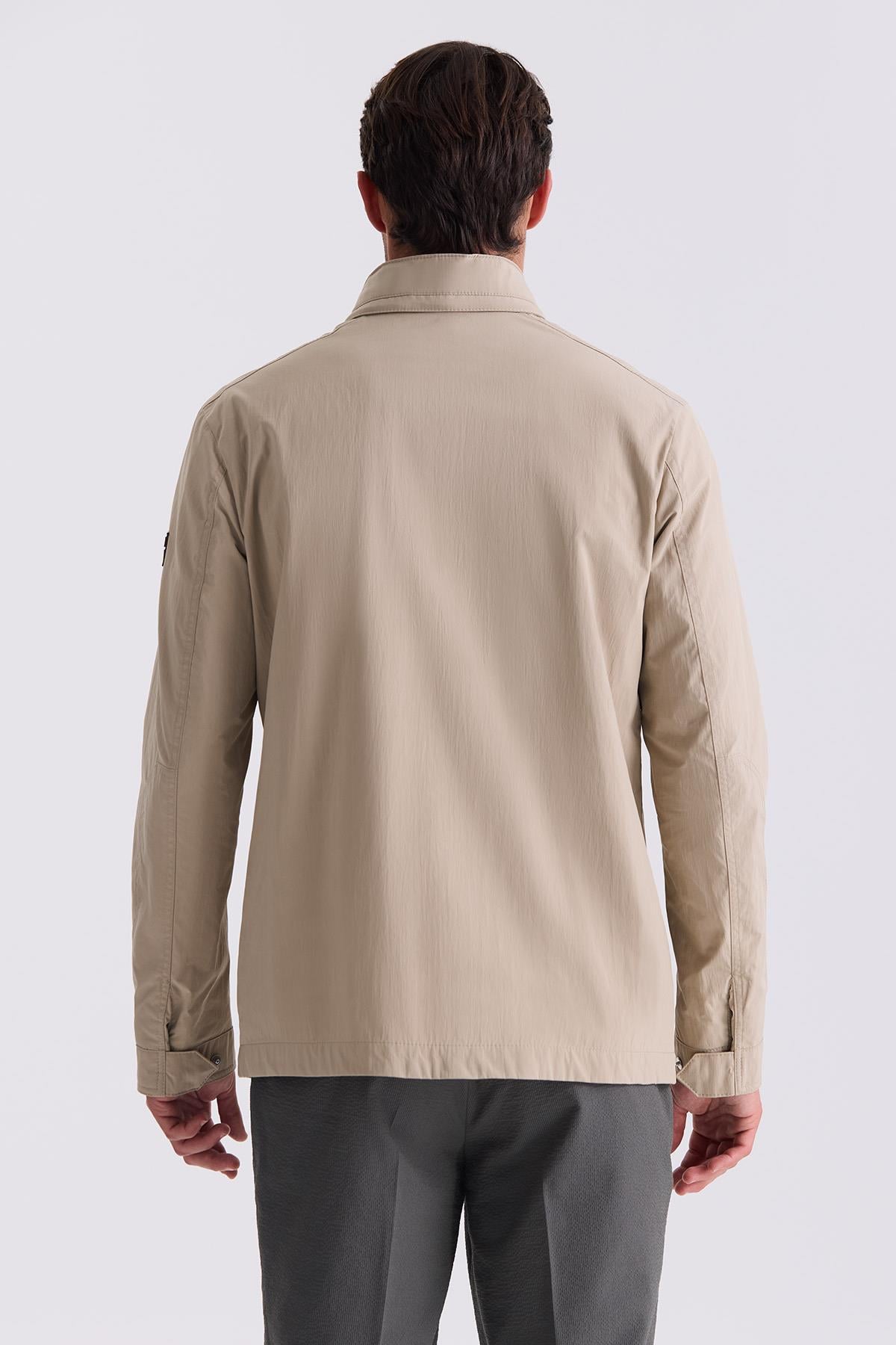 Bej Comfort Fit Dik Yaka Mevsimlik Spor Mont JK39CF05M035_028