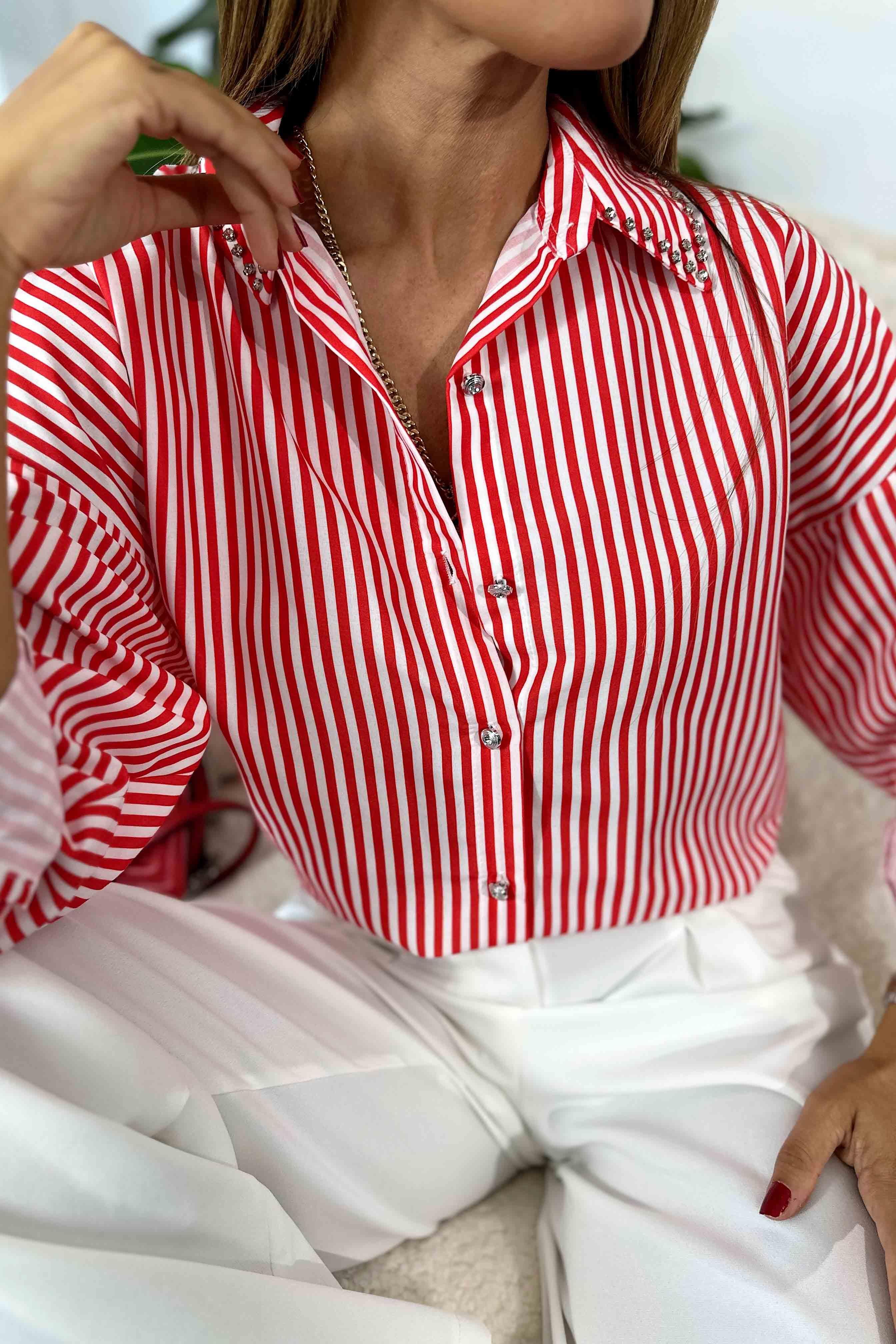 Poplin Kumaş Yakası Taş Detaylı Beyaz Çizgili Kadın Gömlek Kırmızı