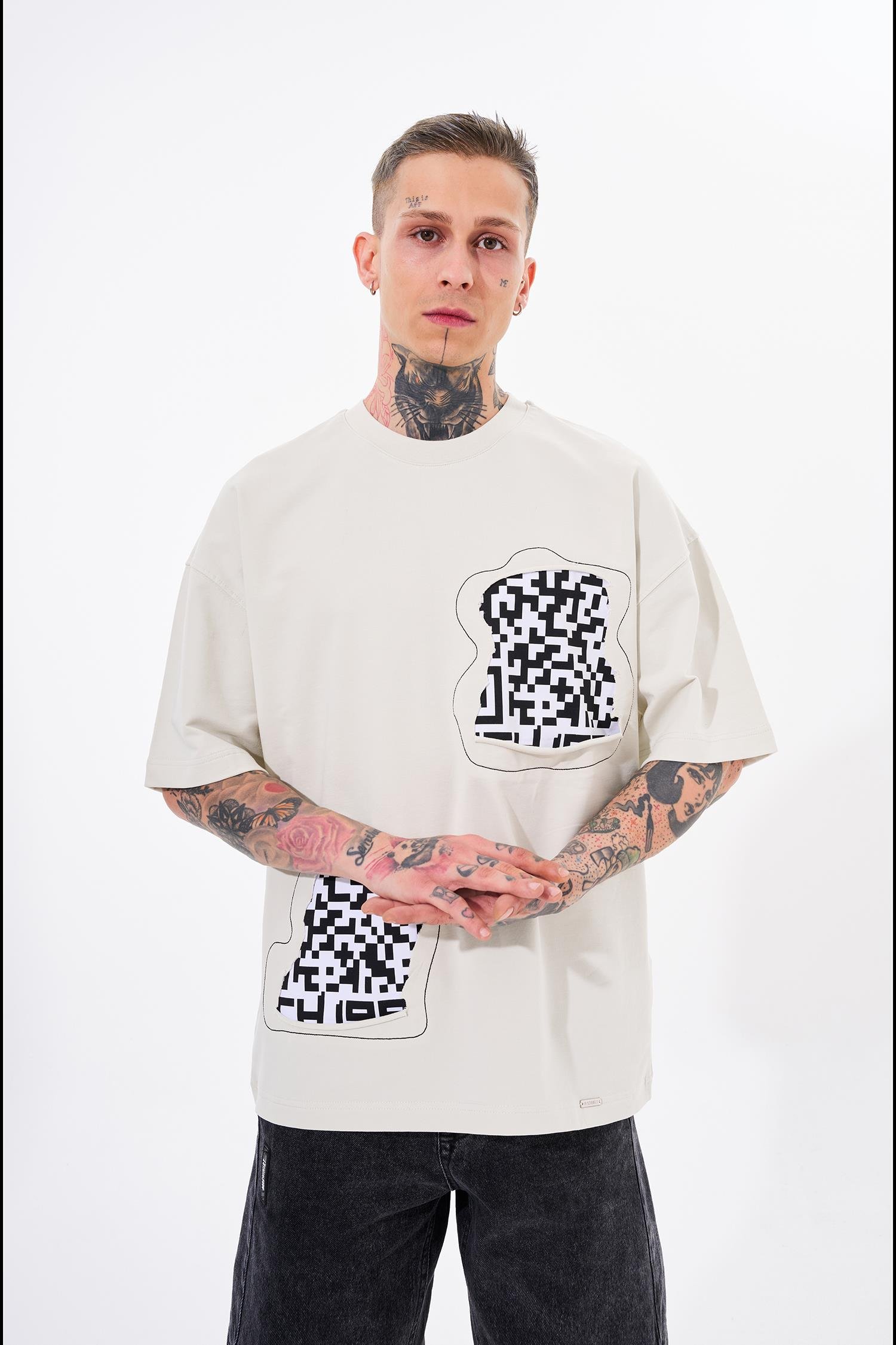 Erkek Dama Patch Oversize Ekru Tişört