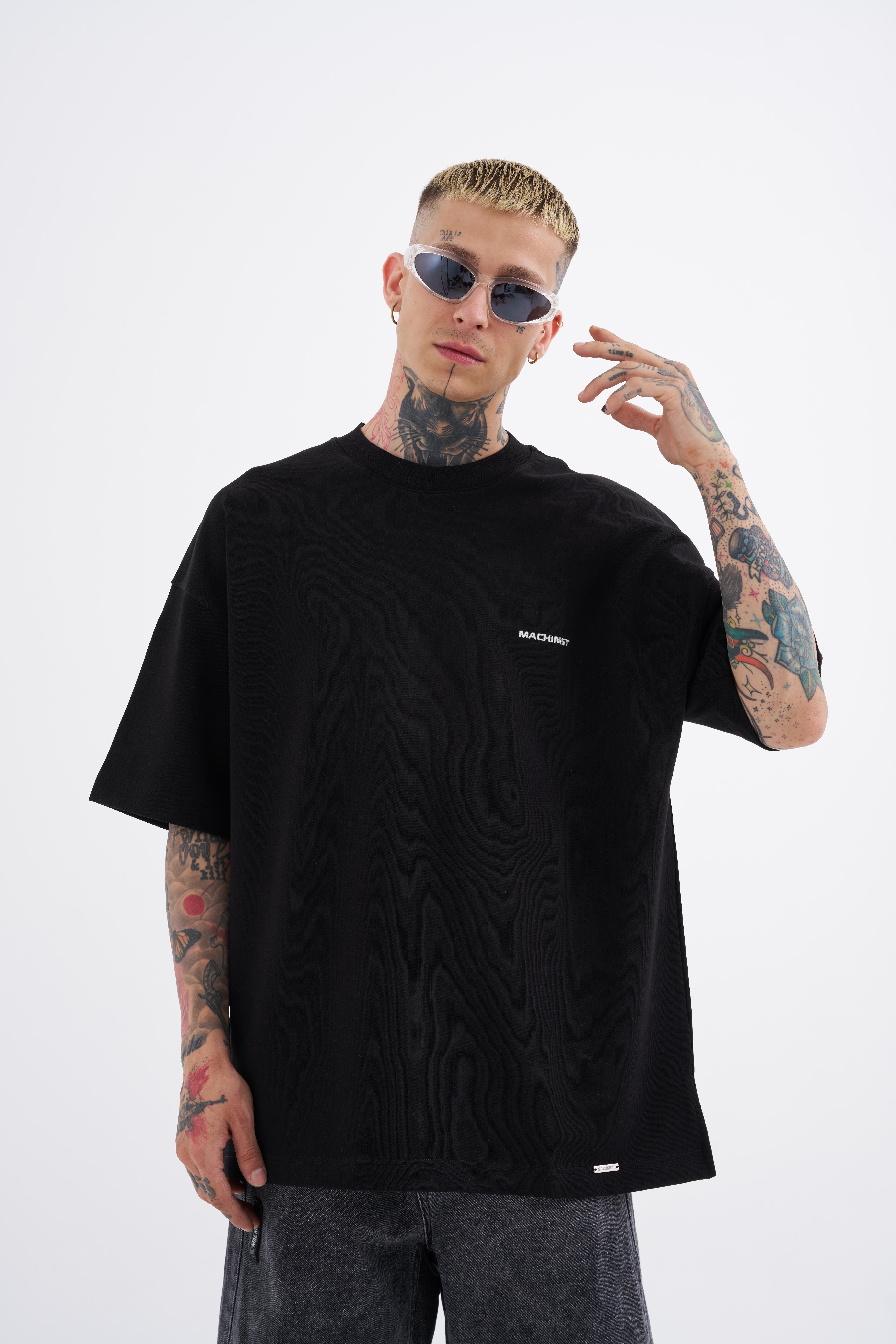Erkek Diagonel Basic Oversize Siyah Tişört