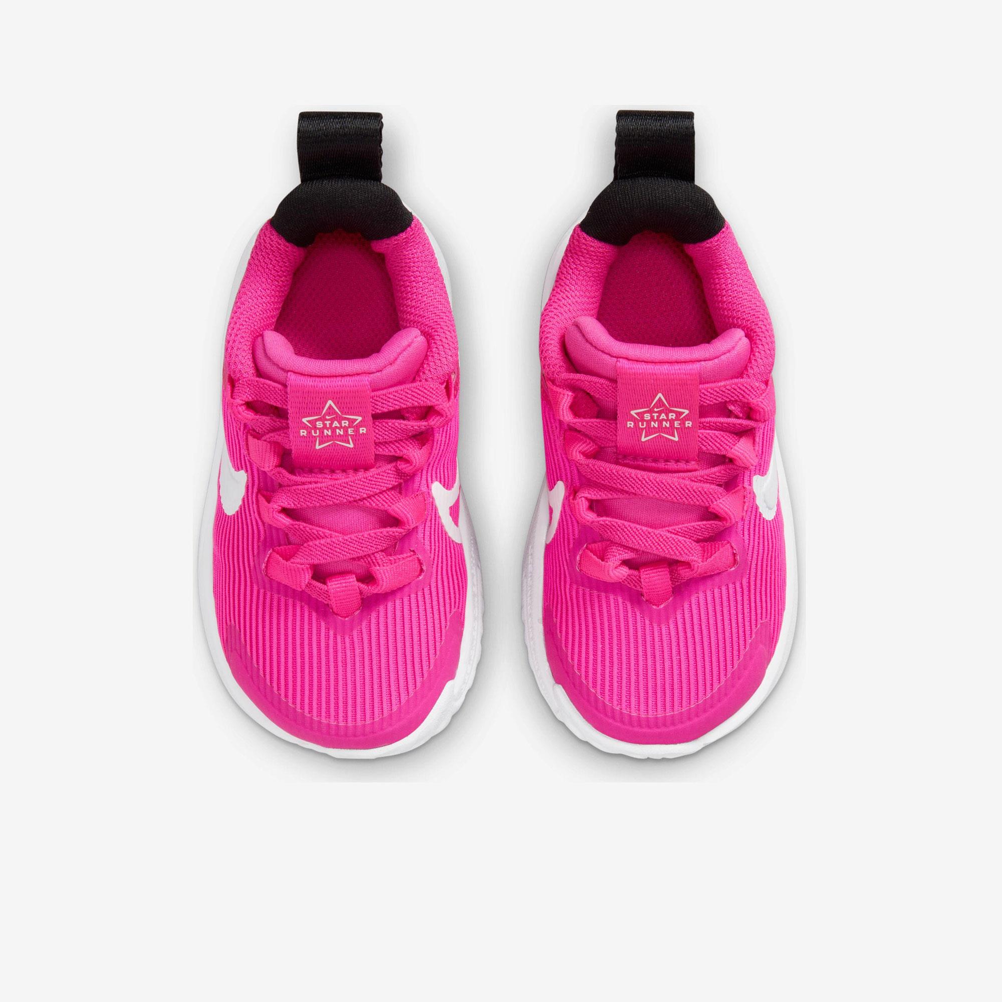Nike star runner pink silver hot sale