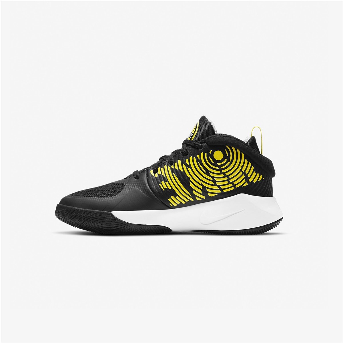 Nike team hustle d 9 flyease hotsell