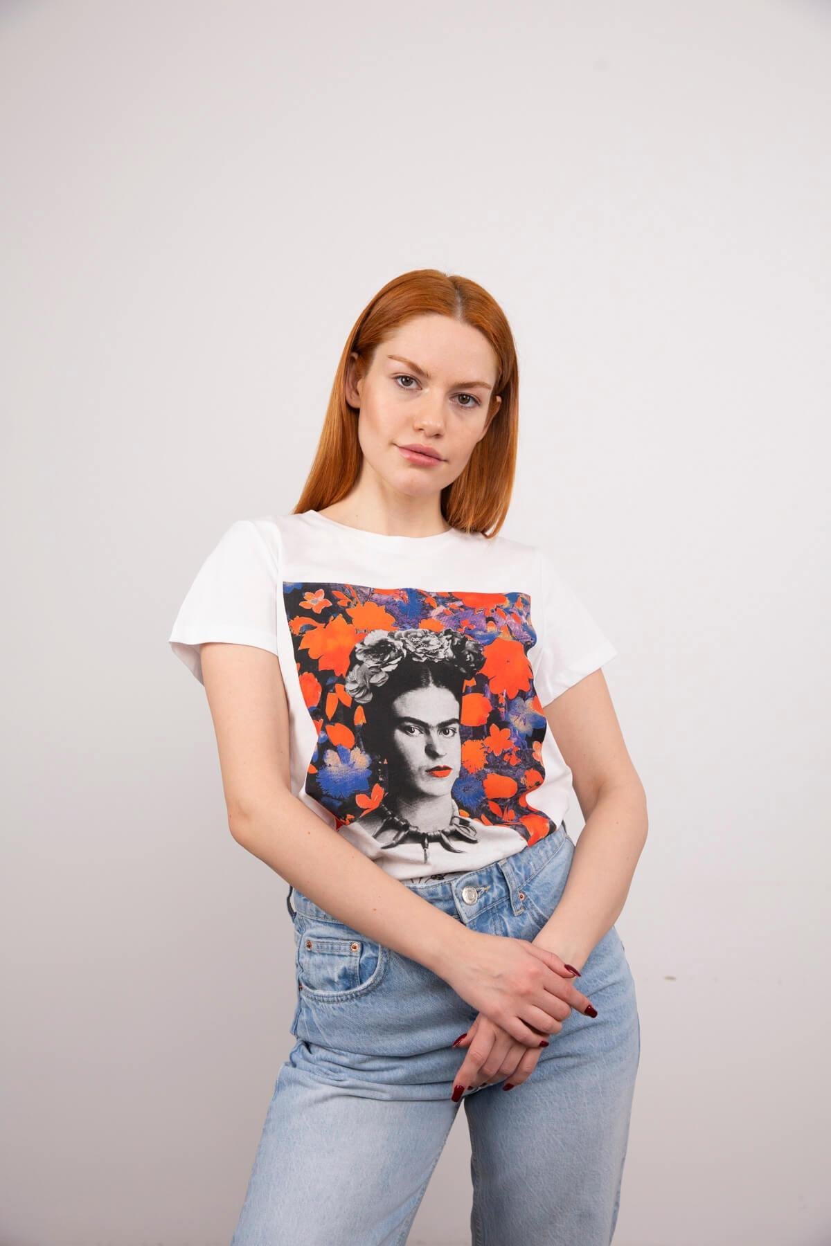 T shirt frida sale