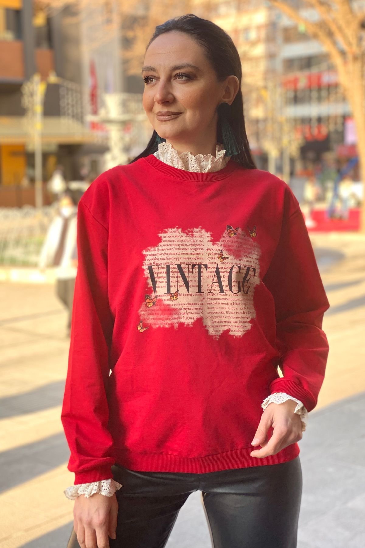 Dantel Yaka Vintage Bask Sweat