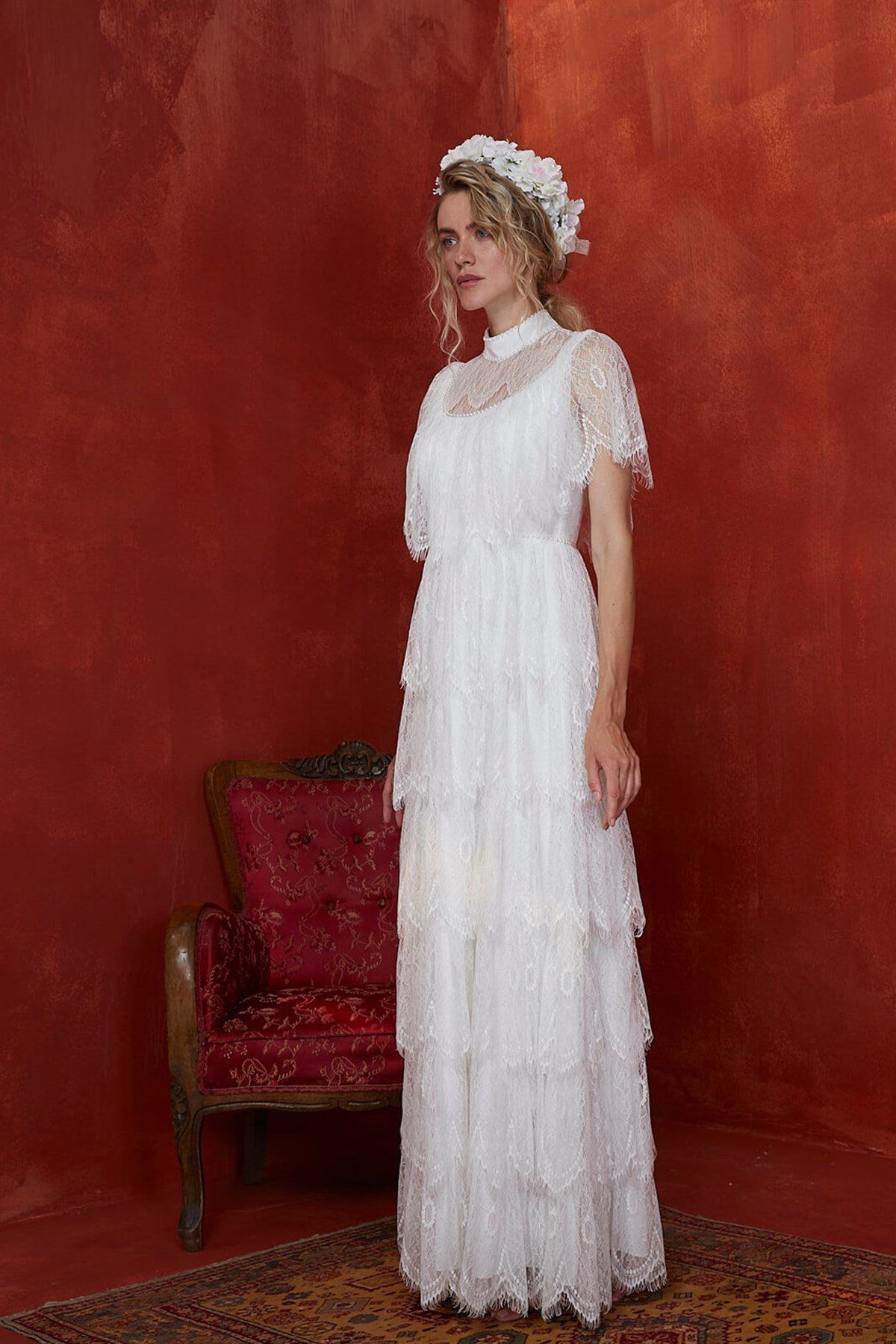 Dantel Katlı Romantik Elbise │ JAQAR 2020 White Koleksiyonu - Tesettür Giyim