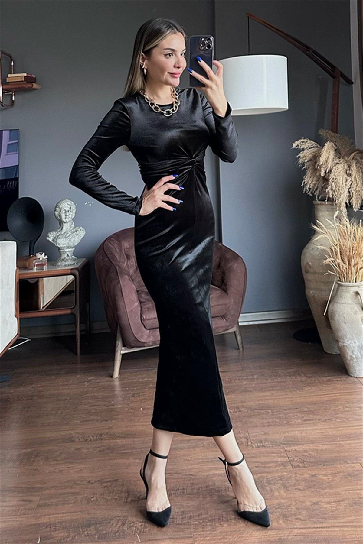 Laviente siyah kadife elbise