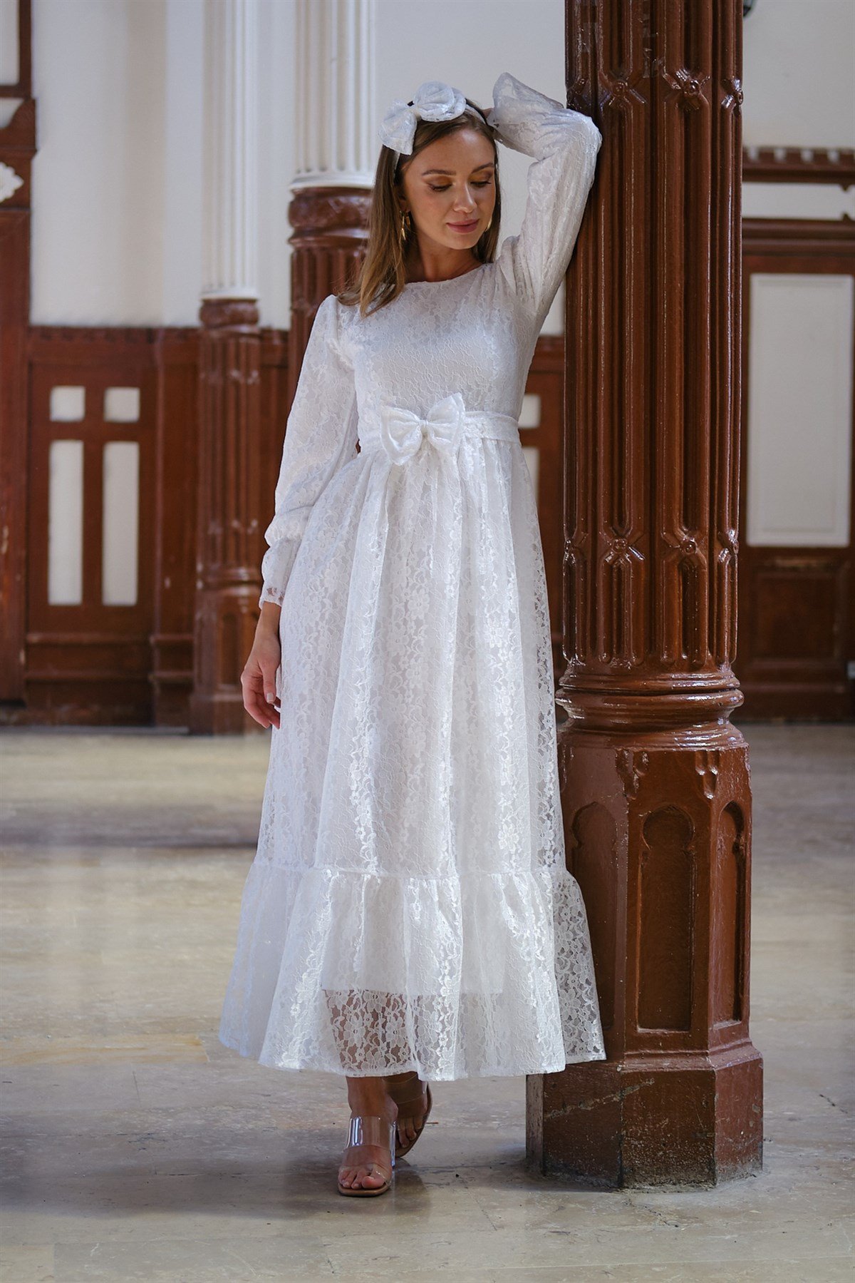 Tesettür Vintage Beyaz Dantelli Elbise www.kucugumbutik.com