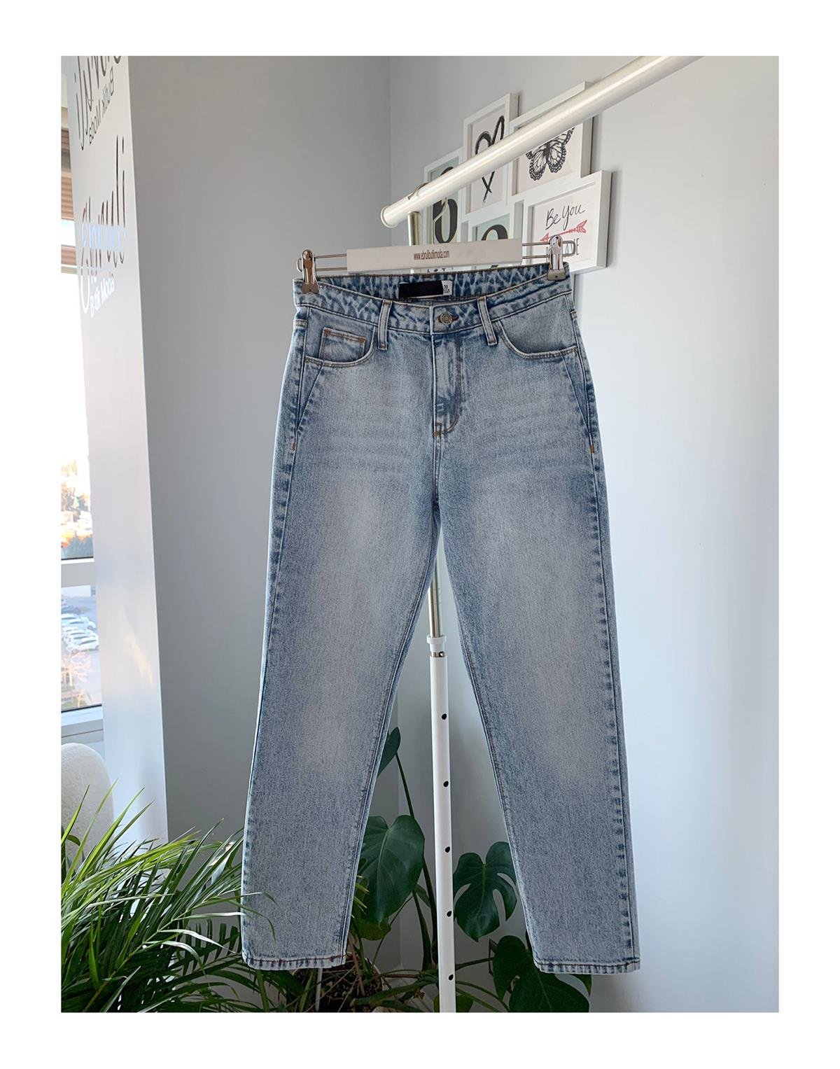 KAR YIKAMA BOYF T JEAN