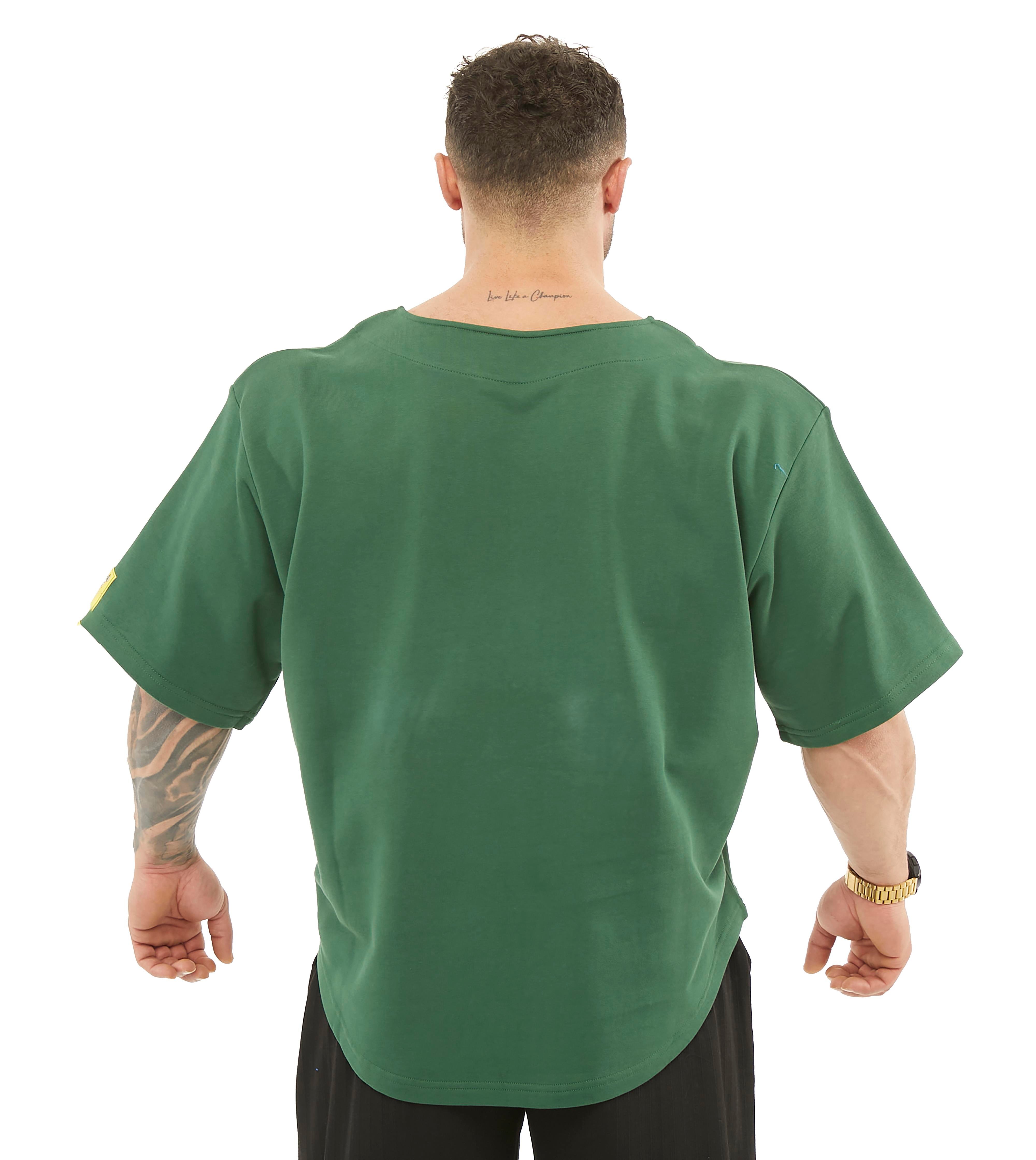 Wide shoulder t shirt hotsell