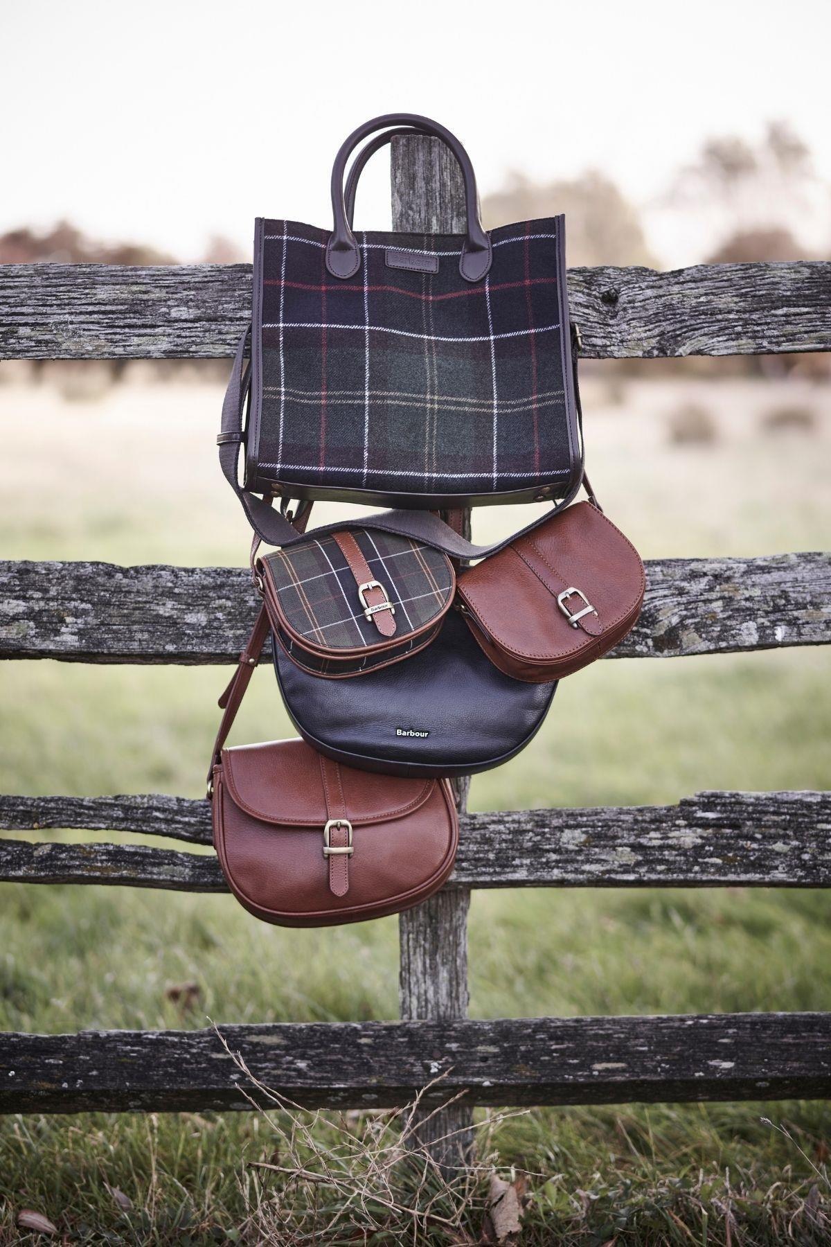 Barbour SS24 Classic tartan shoulder bag (LBA0355 LBA TN11)