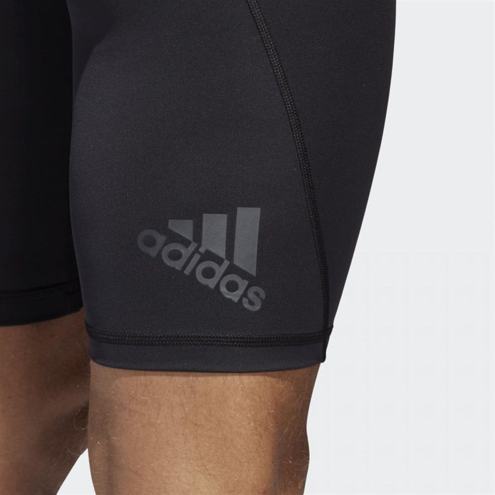 Cf7299 adidas 2025
