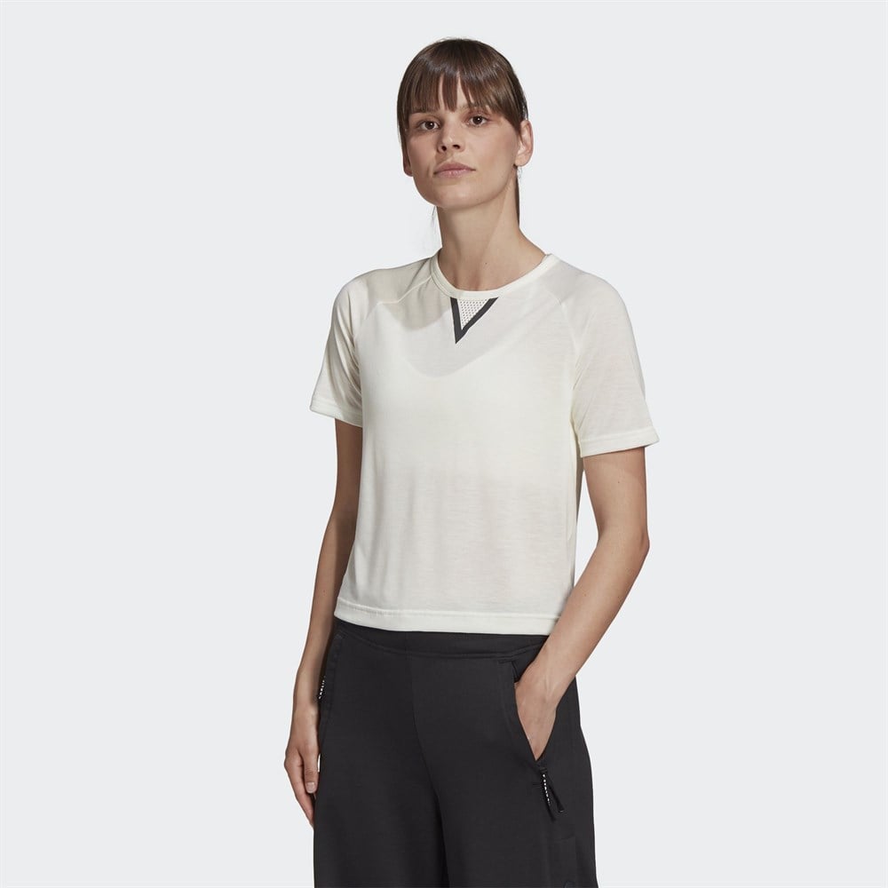 adidas Crop Kadın Tişört - GH7369
