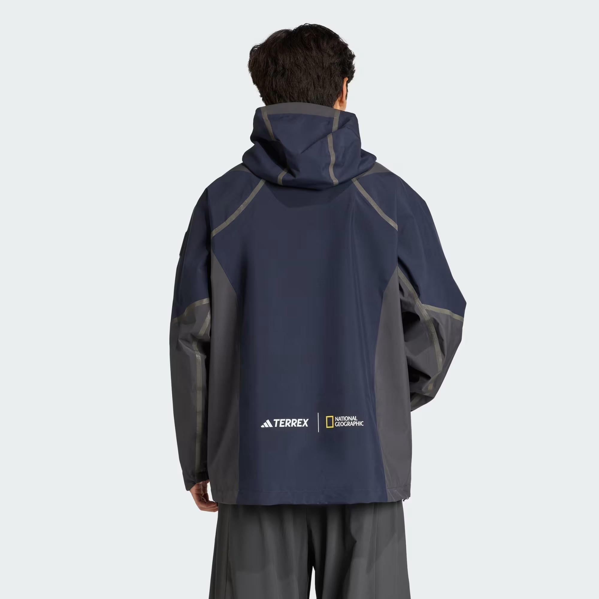 adidas National Geographic Climaproof Erkek Mont KC2343 | Dalkılıç