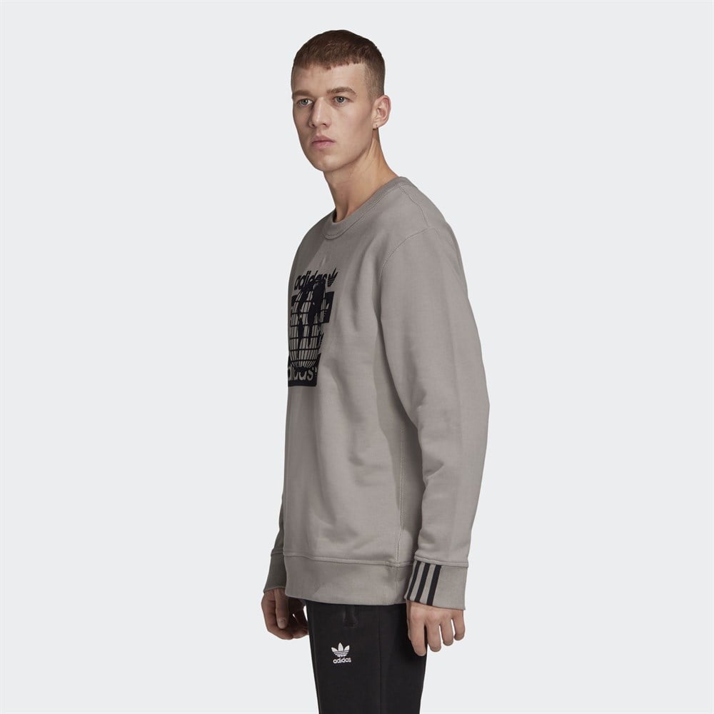 Adidas ryv crew deals