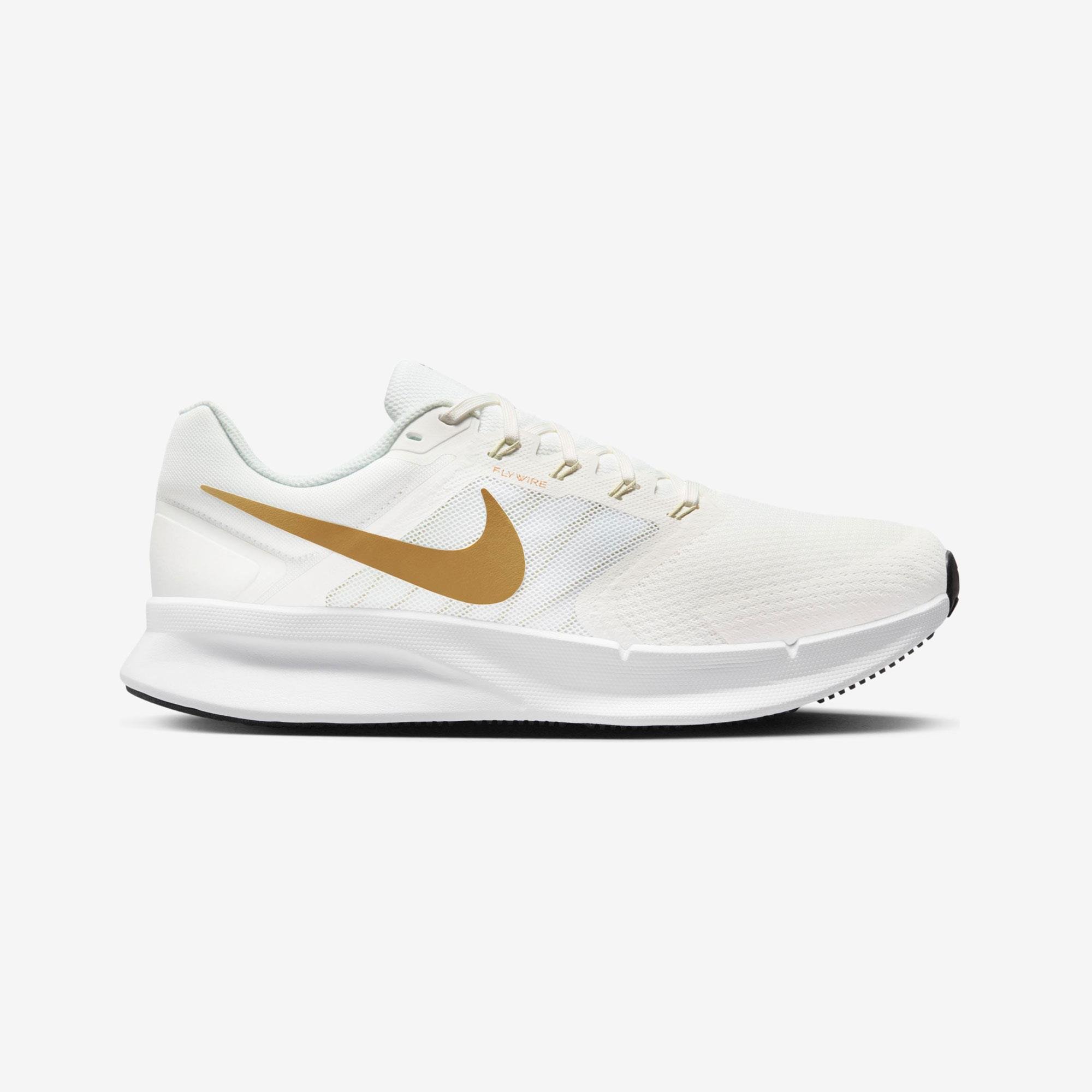 Nike Run Swift 3 Erkek Ko u Ayakkab s DR2695 103
