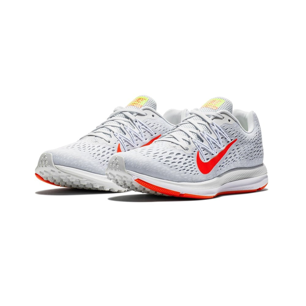 Nike Zoom Winflo 5 Kadın Koşu Ayakkabısı - AA7414-005