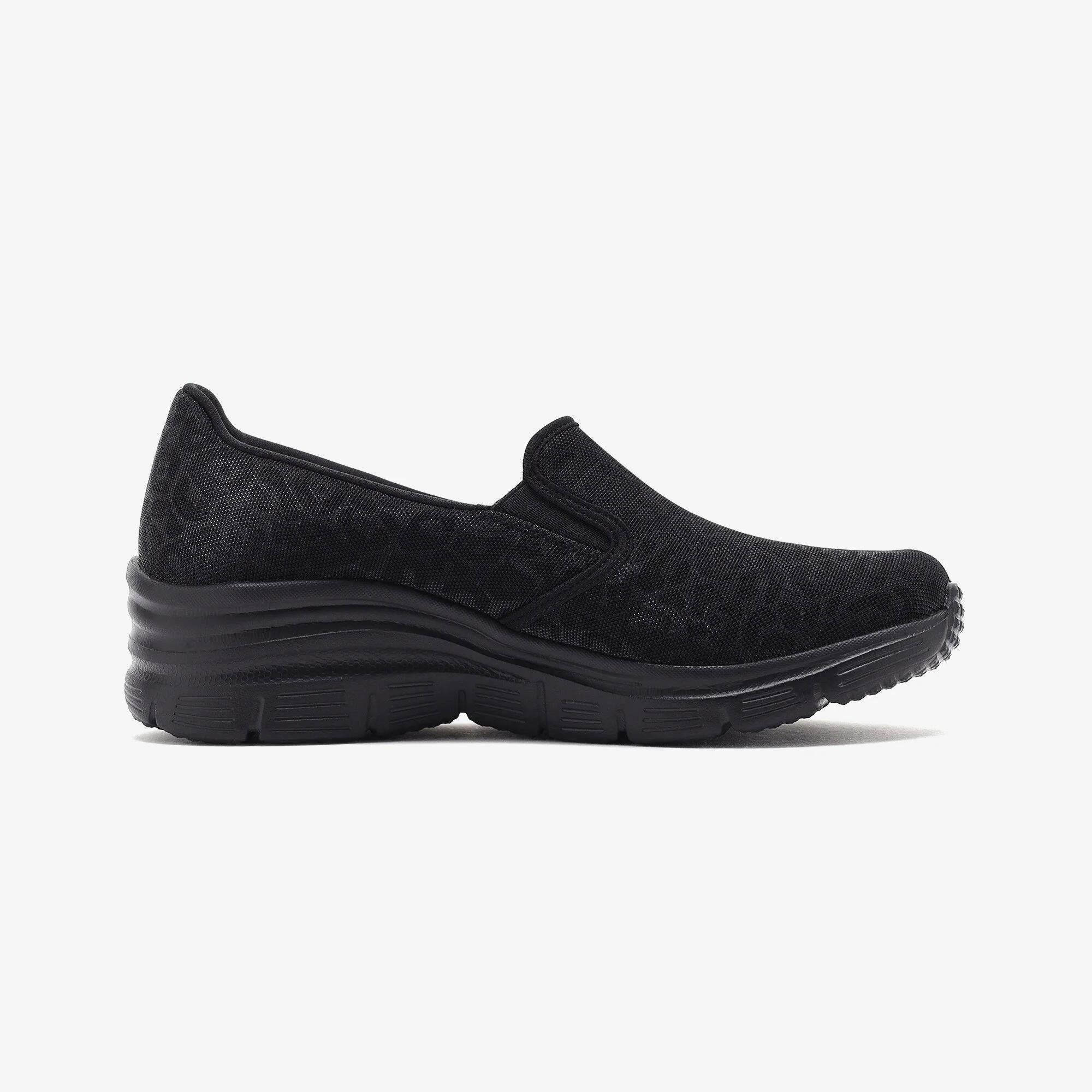 Skechers Fashion Fit Kadın Günlük Spor Ayakkabı