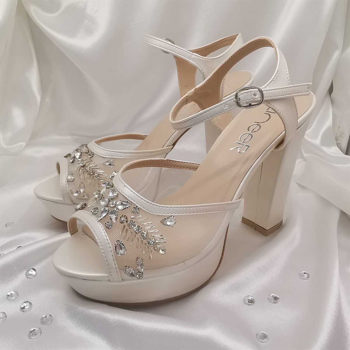 Kadın Sedef Beyaz Renk Taş İşlemeli 12 Cm Platform Topuklu Abiye Gelin  Ayakkabısı Lnr67at