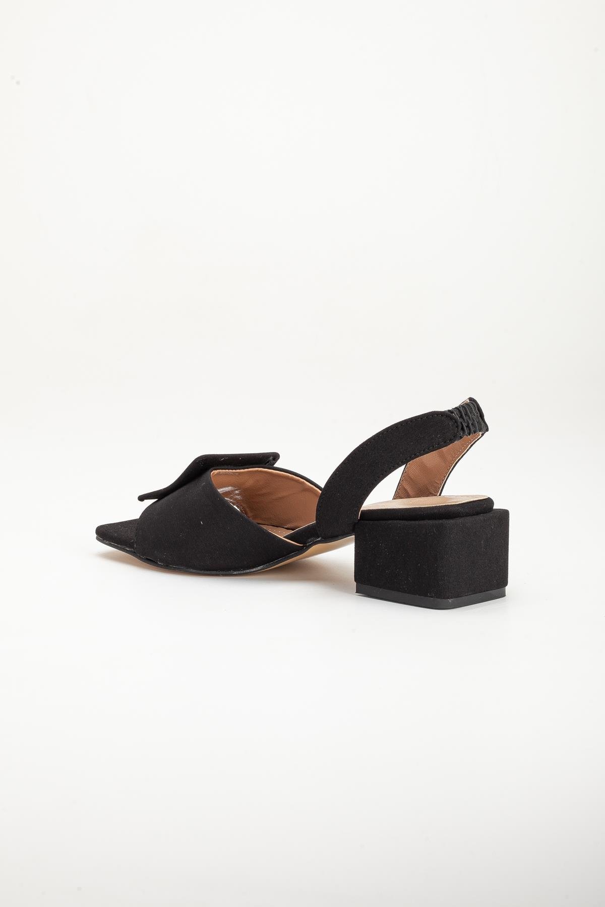 Zara Saten Kalın Tokalı Siyah Kadın Topuklu Ayakkabı
