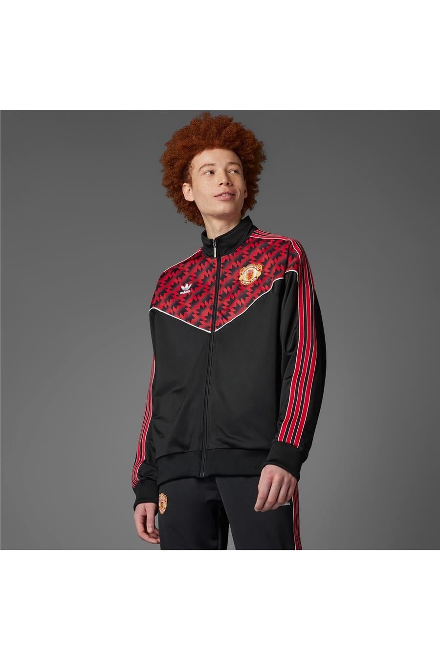 adidas-erkek-siyah-ceket-mufc-
