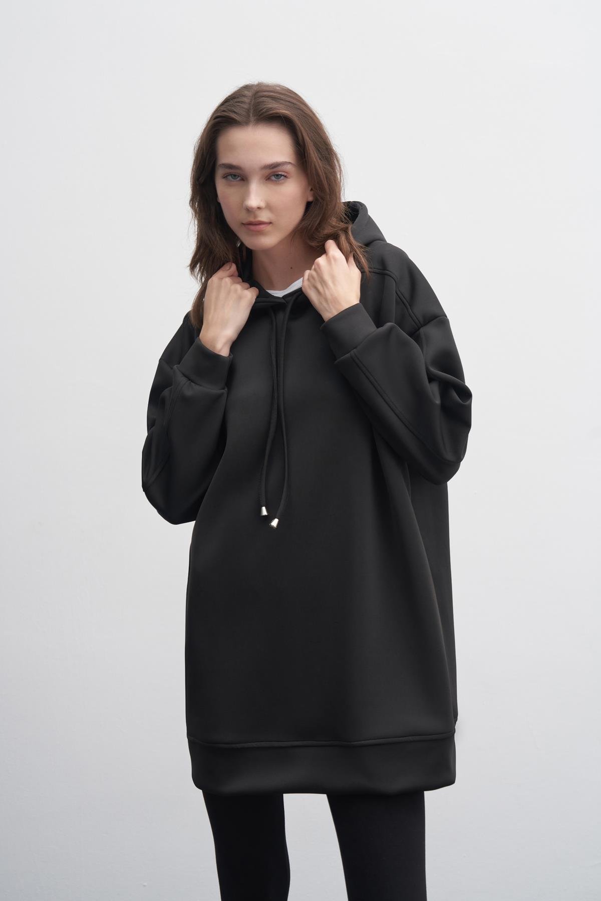Kadın Scuba Oversize Uzun Kapüşonlu Sweatshirt Siyah
