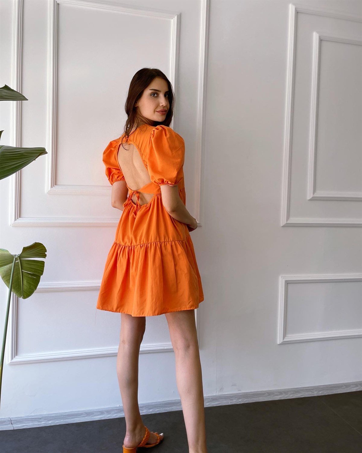 elbise, turuncu elbise, zara elbise, mango elbise