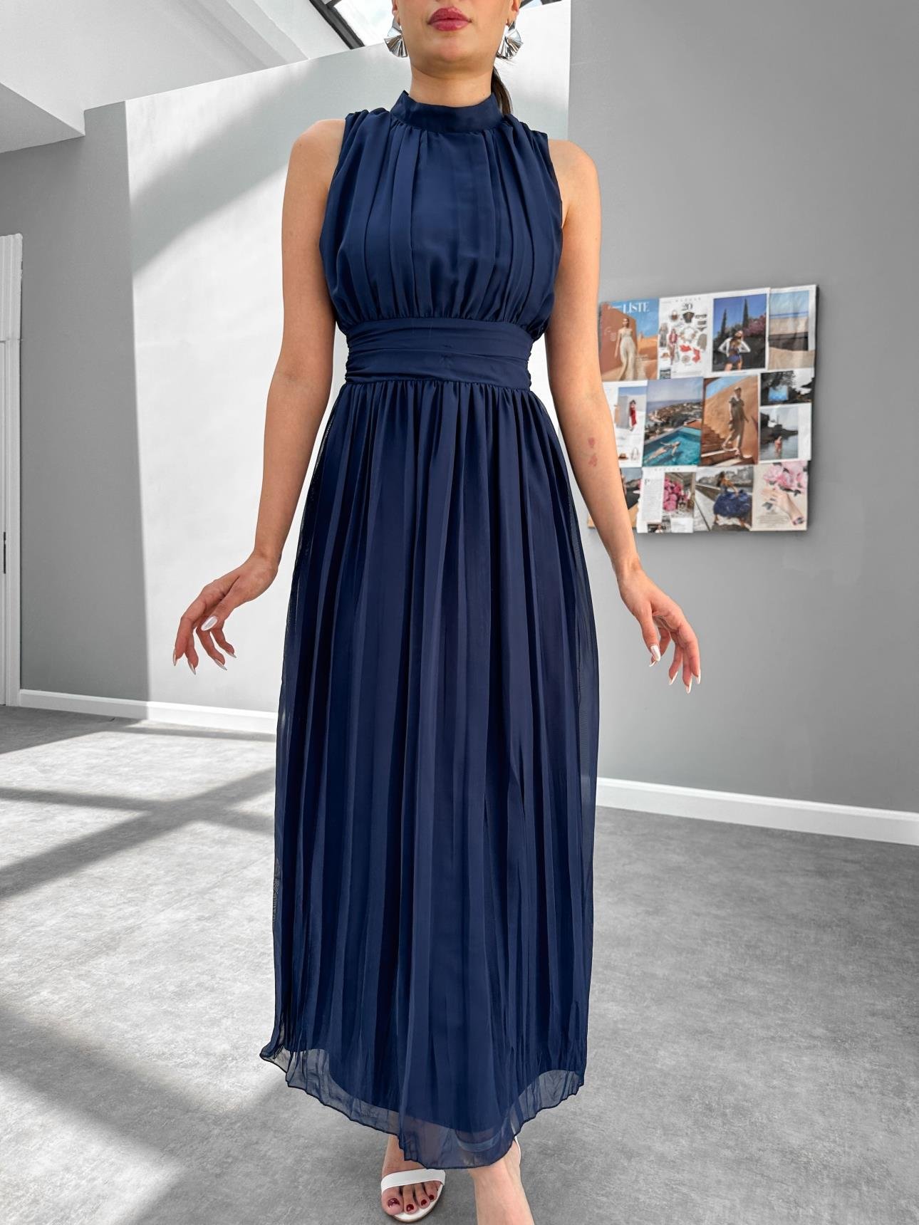 Lacivert Drapeli Sıfır Kol Midi Elbise