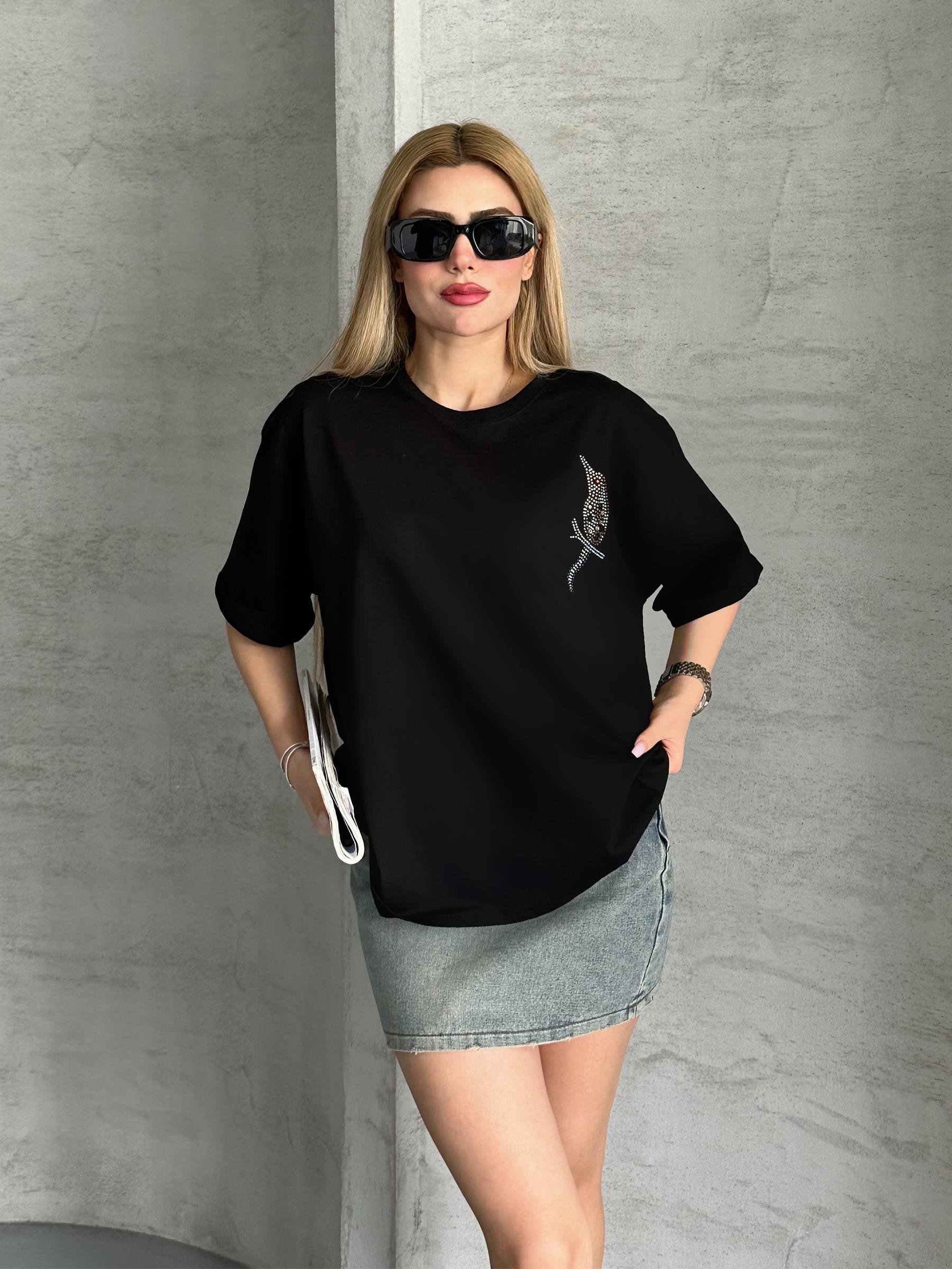 Unisex Yandan Taşlı Siyah Tişört