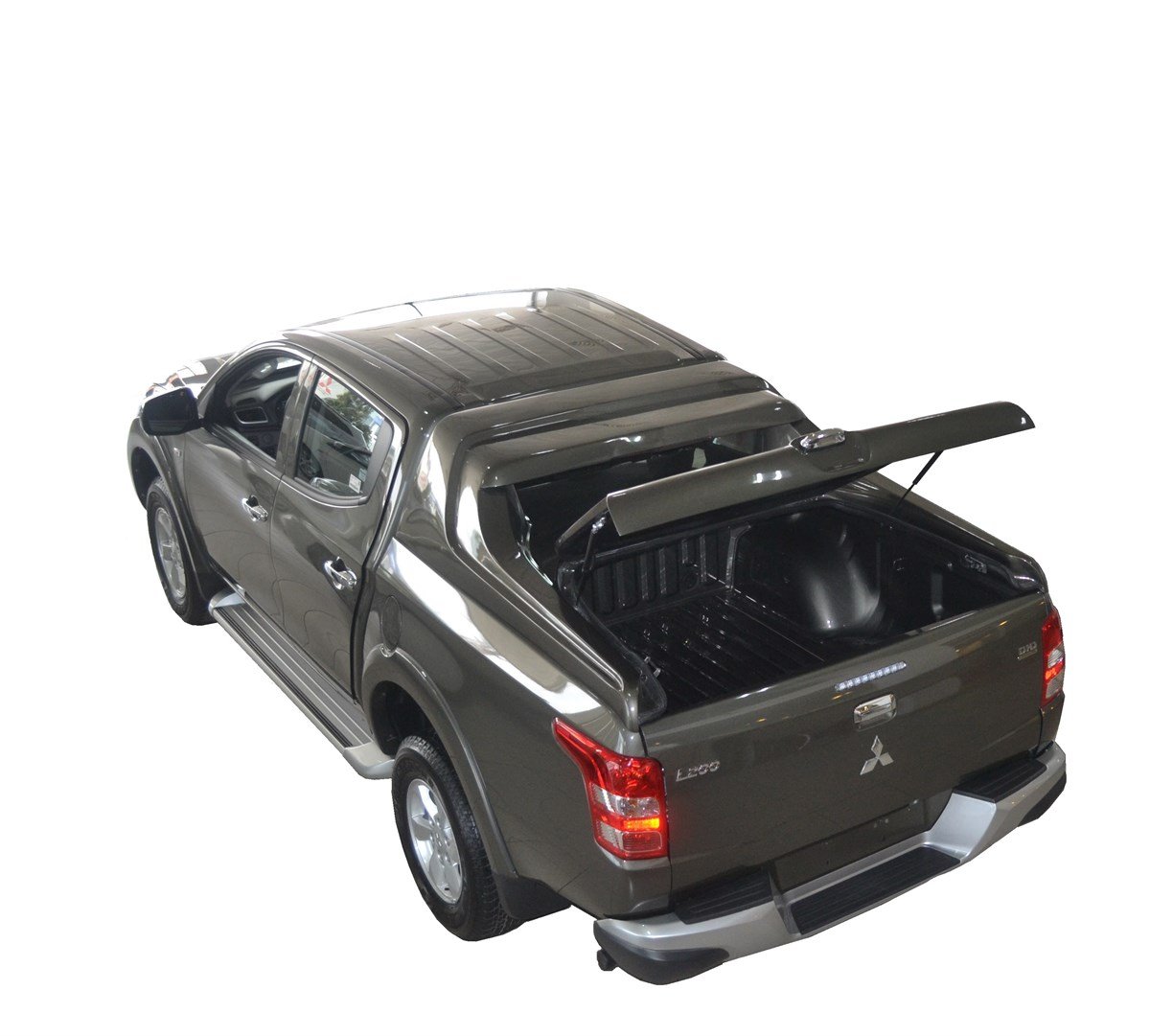 Mitsubishi L200 Fullbox Bagaj Kapağı (L200 Fullbox Bagaj Kapama 2015+)