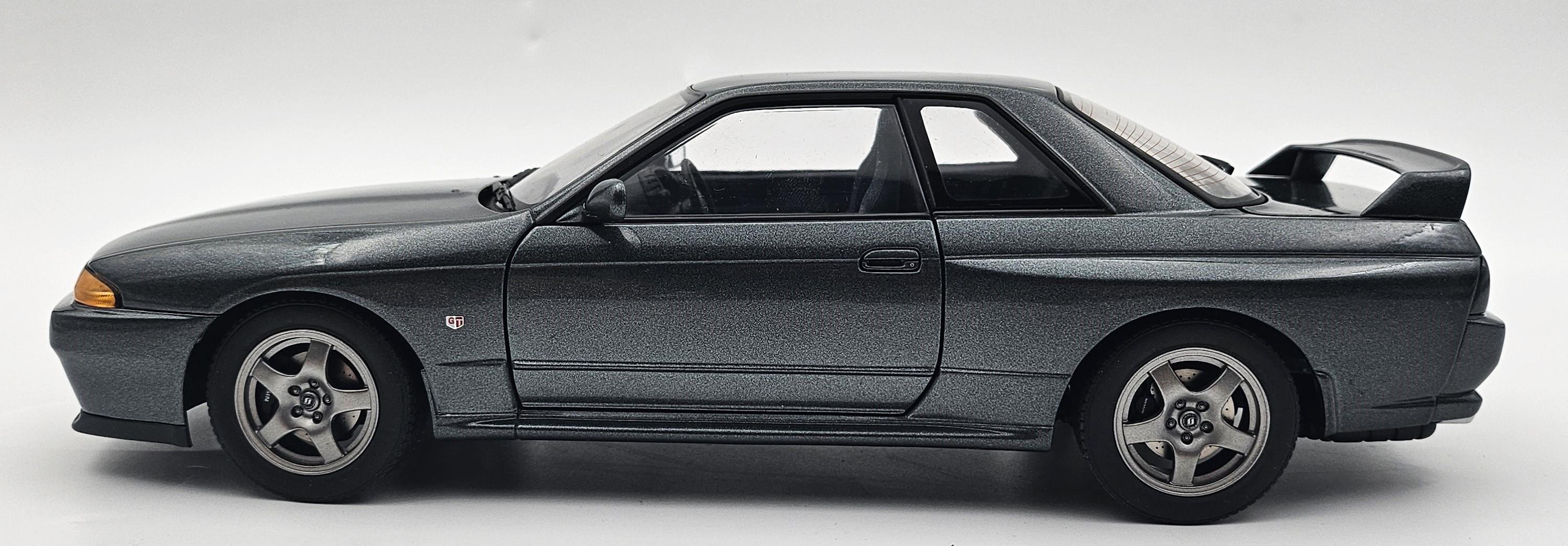 AUTOart Millennium - Nissan Skyline GT-R R32 1/18
